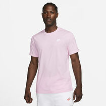 Nike Sportswear Club
