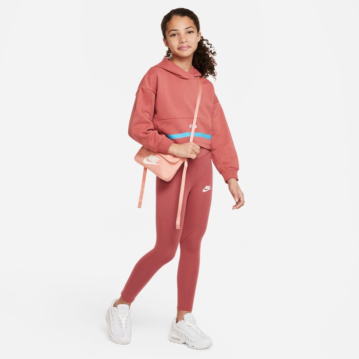 Nike Sportswear Favourites image number 3 Nike Sportswear Favourites image number 3