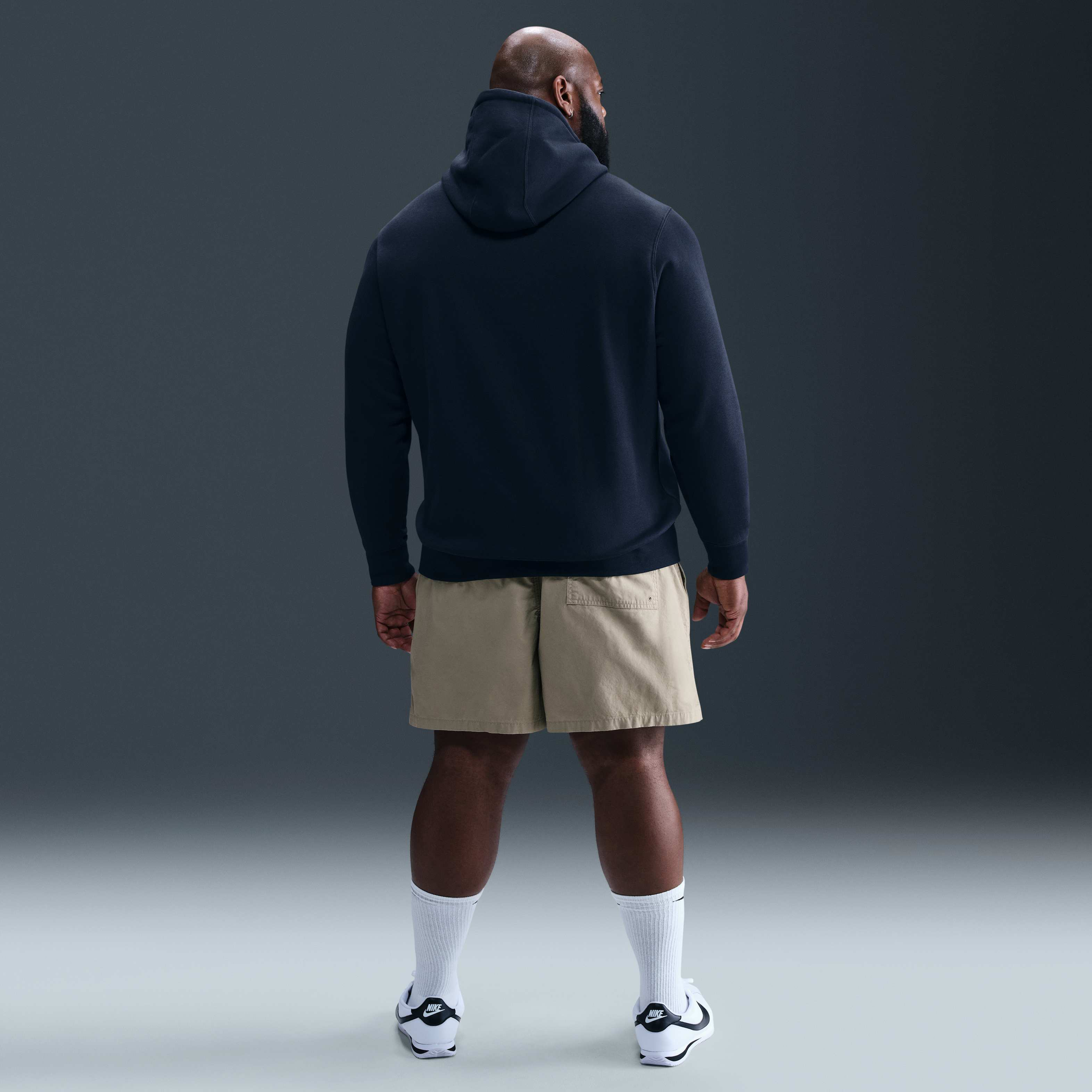 نايكي كلوب image number 9