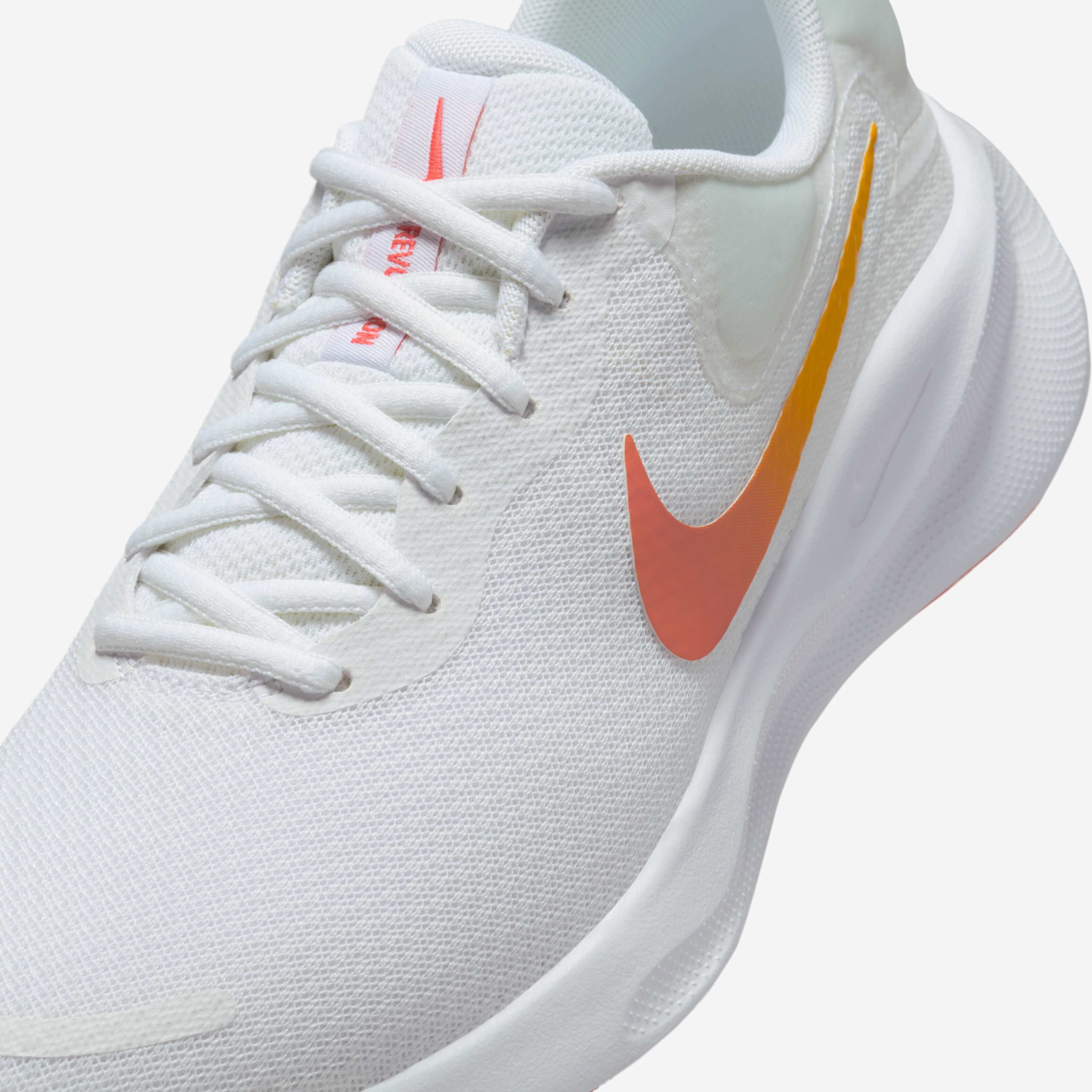 Nike Revolution 7 image number 6