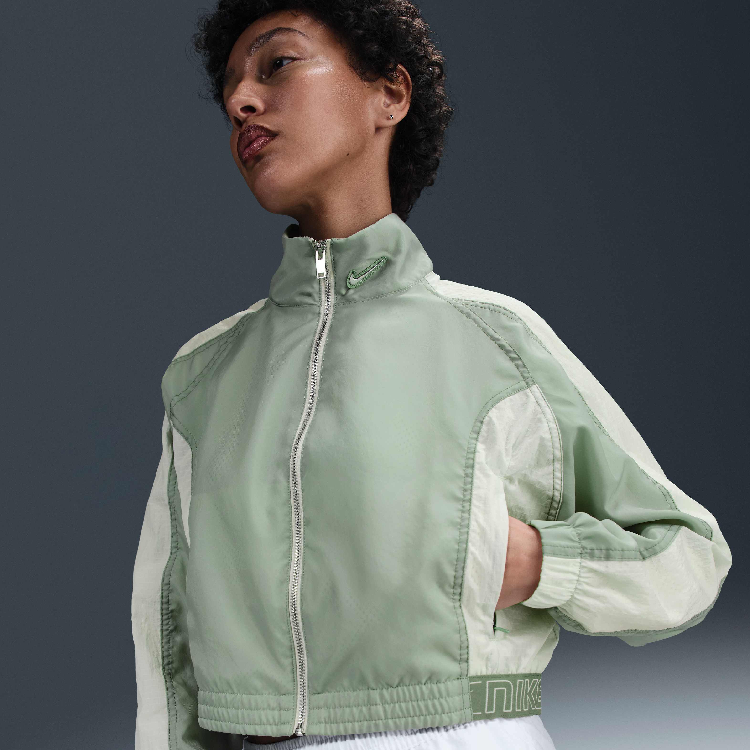 Nike Sportswear image number 0