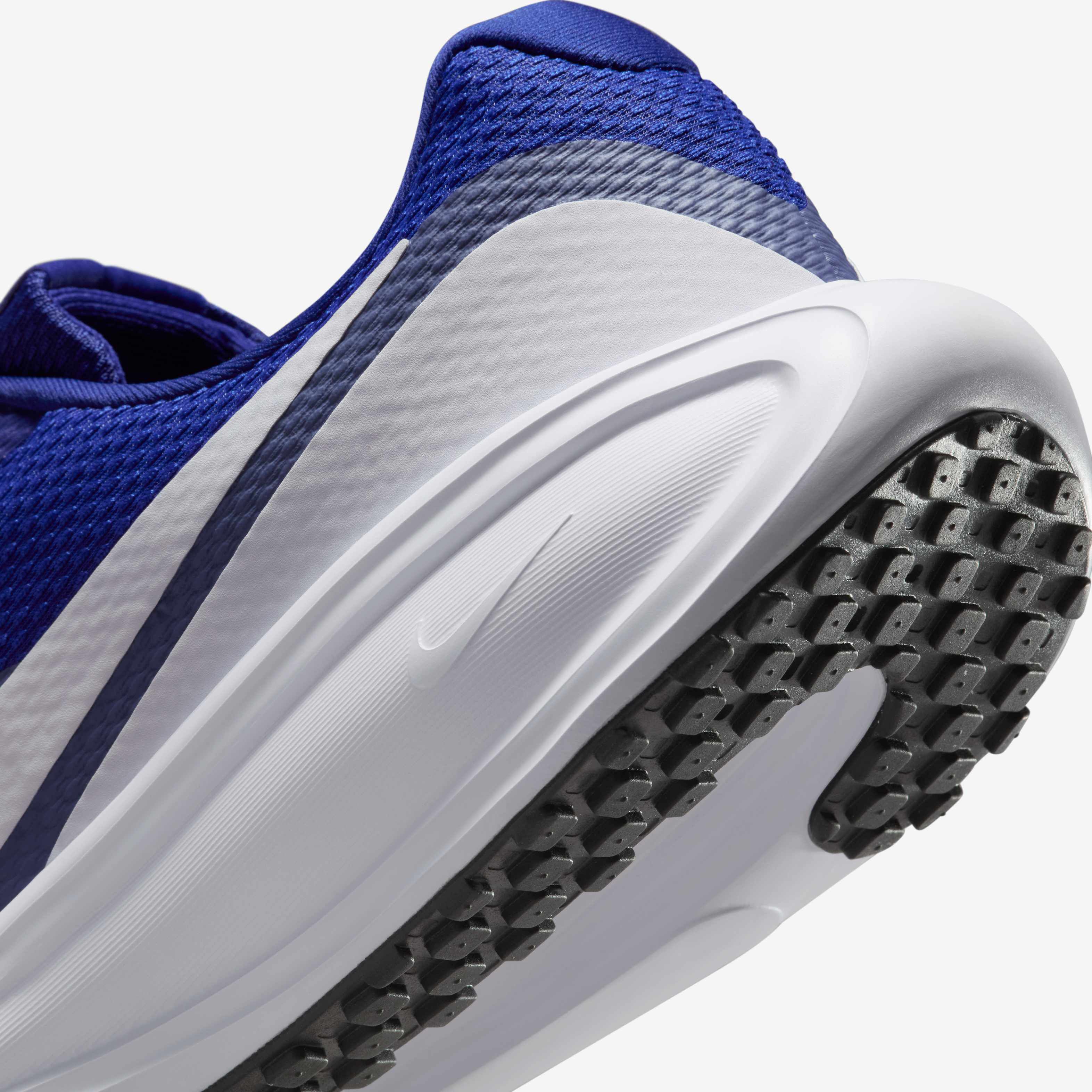 Nike Revolution 8 image number 7