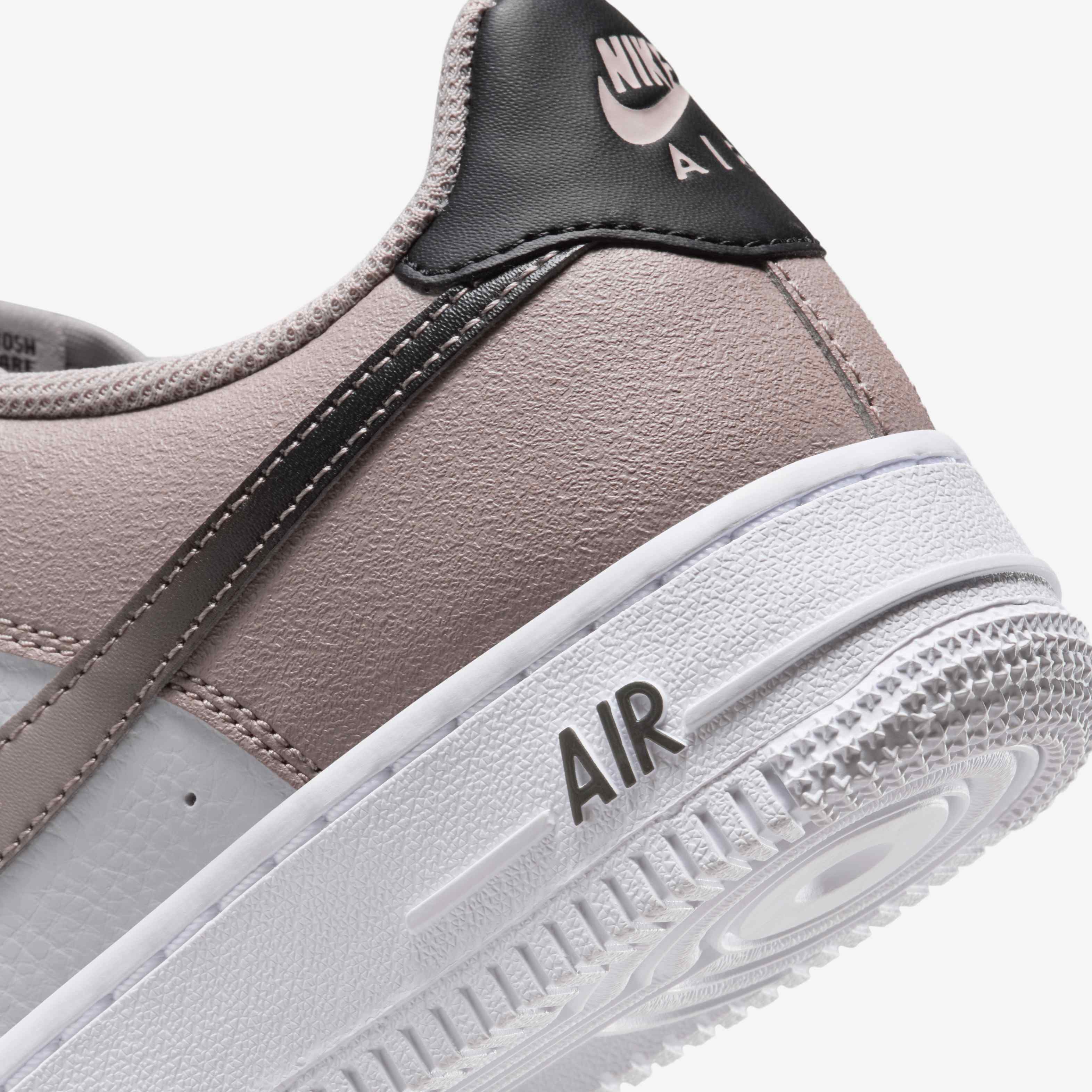 Nike Air Force 1 image number 6