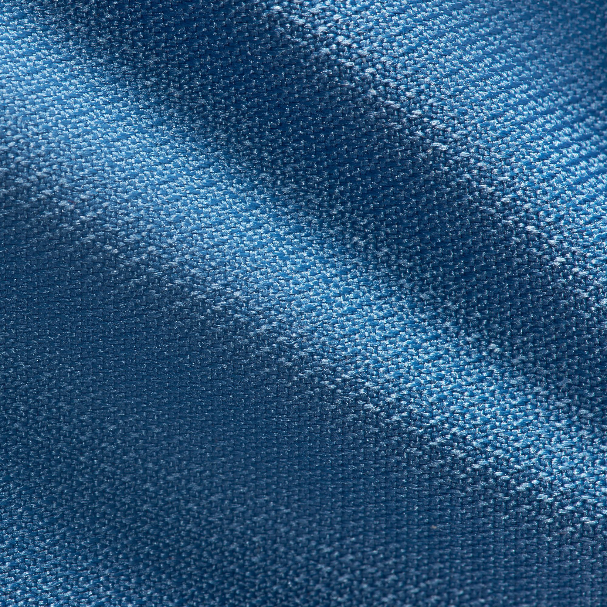 Zoom image