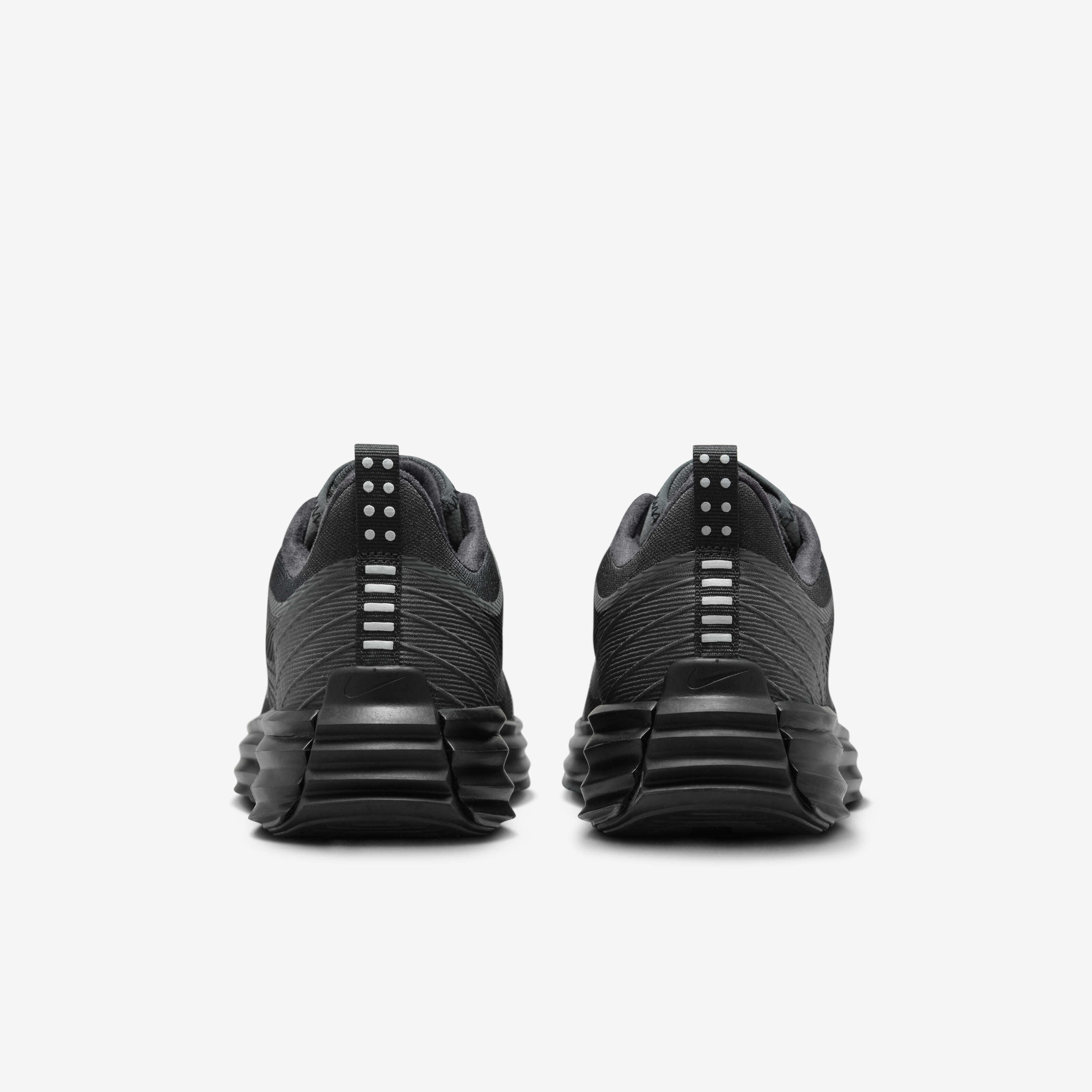 نايكي لونار روم image number 5