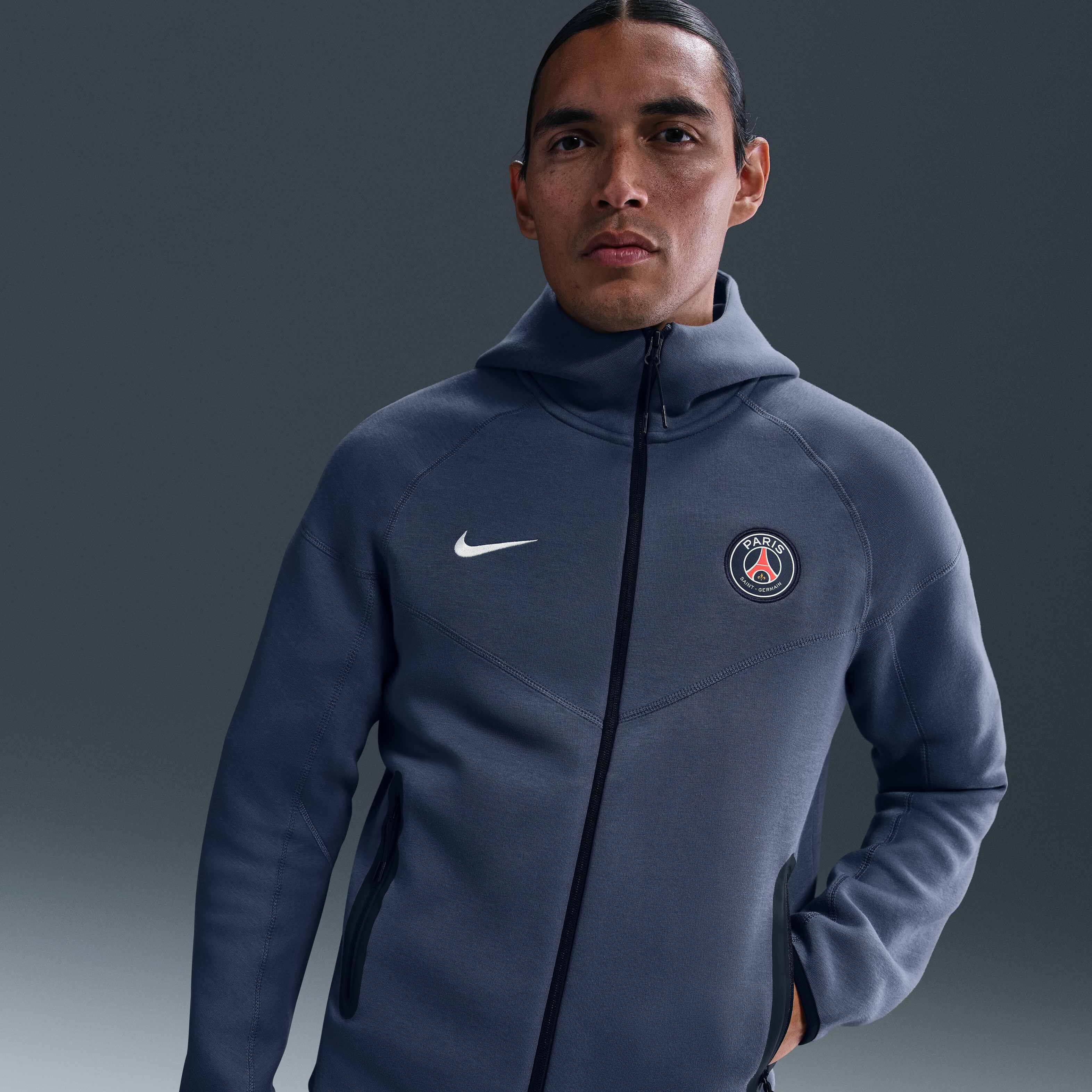 Paris Saint-Germain Tech Windrunner image number 0