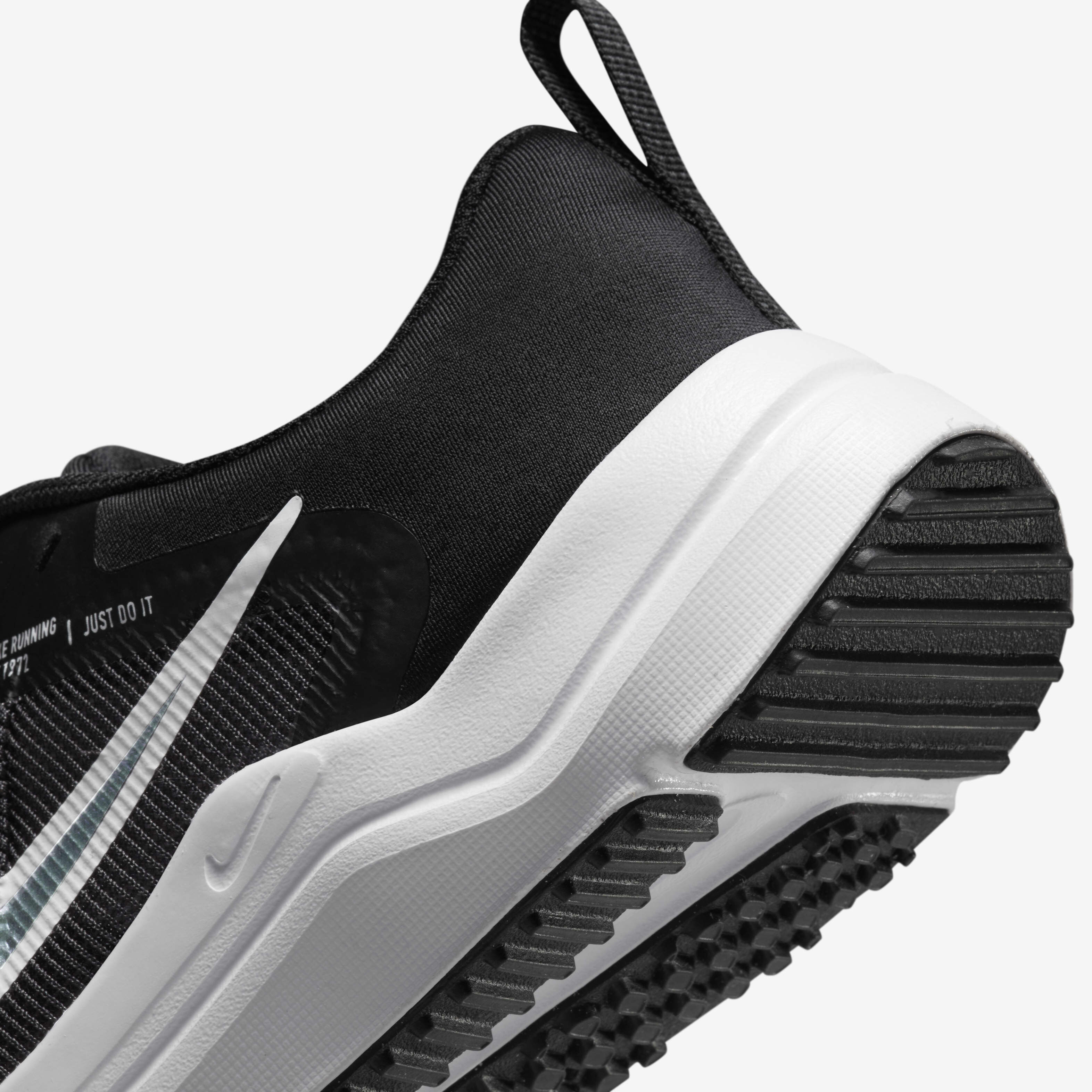 Nike downshifter run fast just do it top