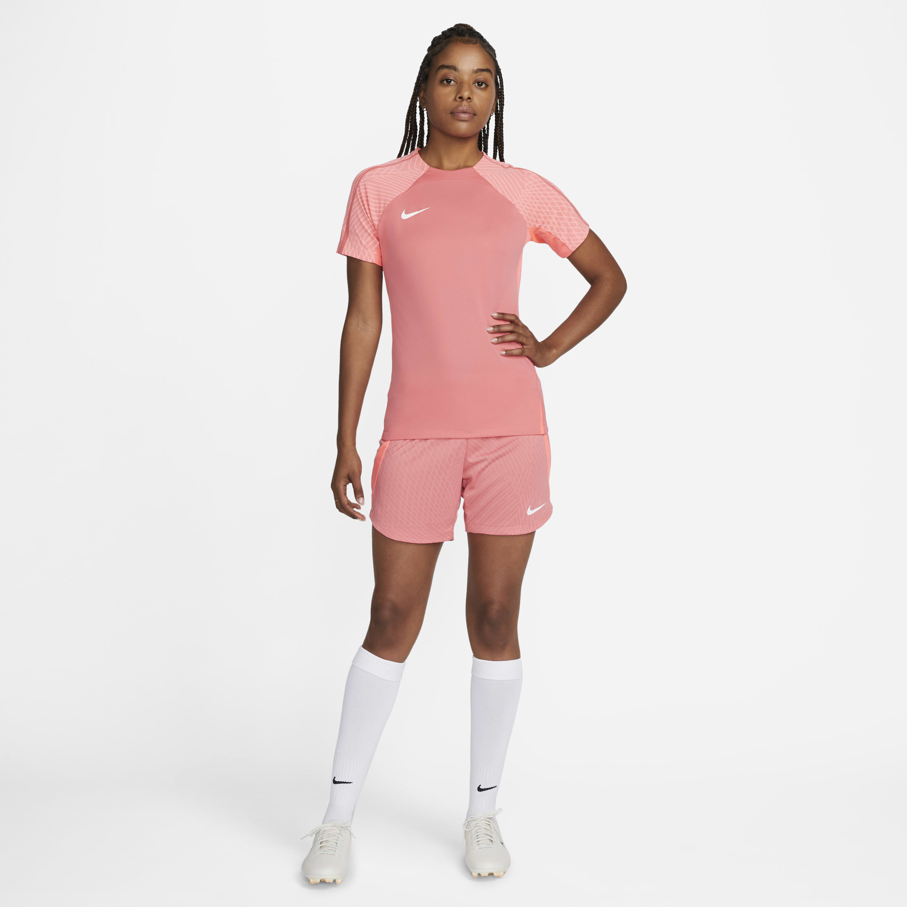 Nike Dri-FIT Strike image number 5