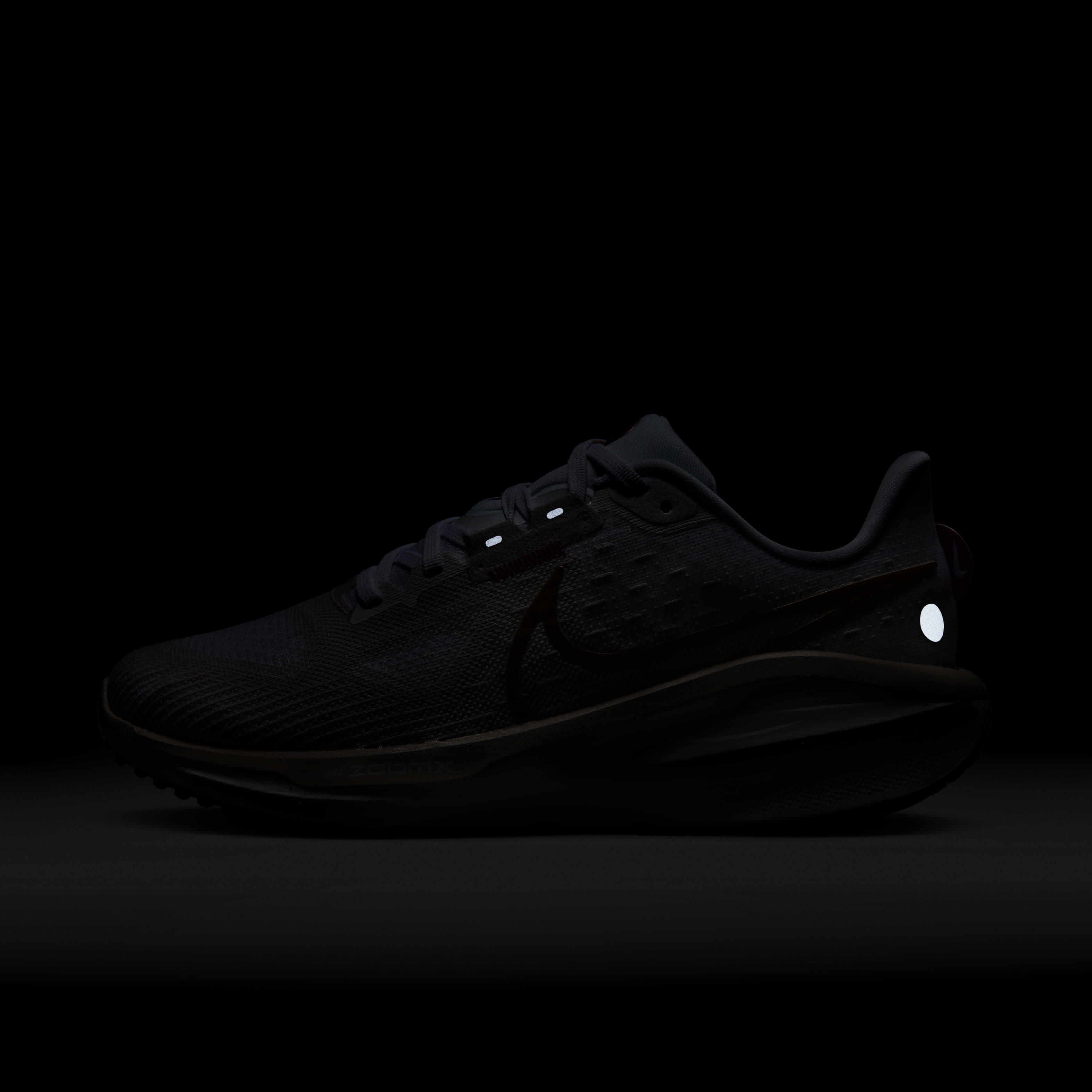 Buy Nike Vomero 17 Women s Road Running Shoes Nike Kuwait Official