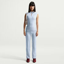 نايكي سبورتسوير