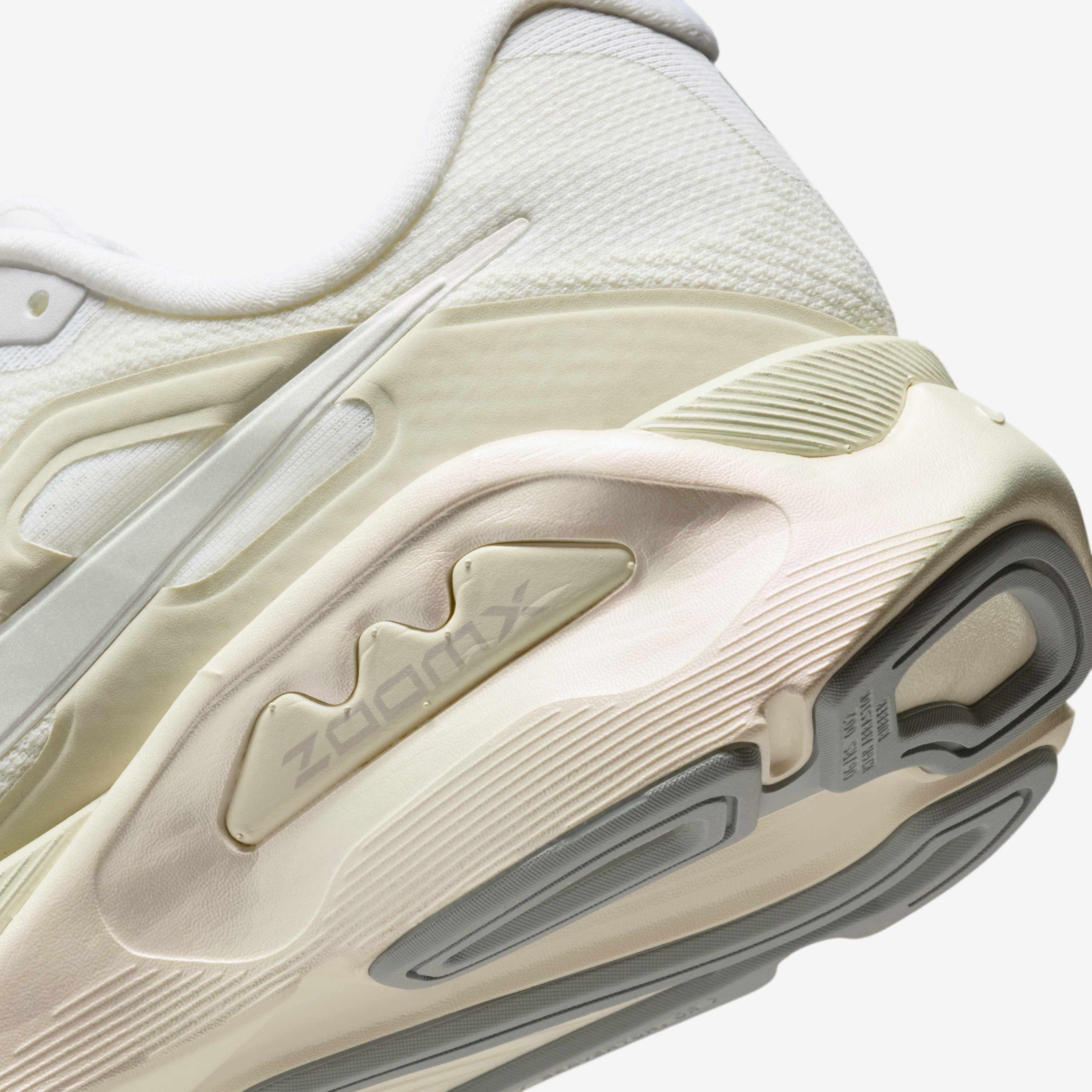 Nike Structure Plus image number 7