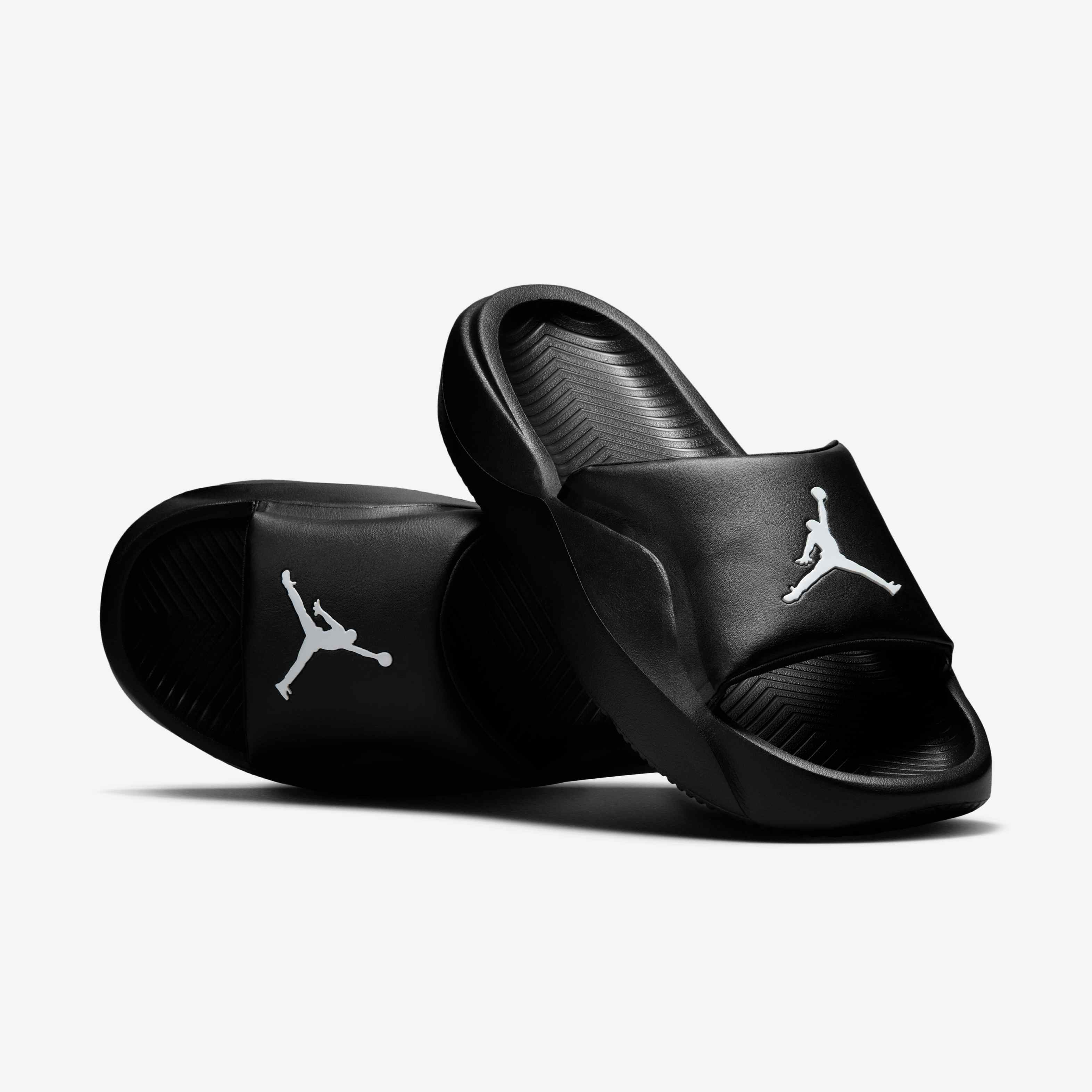 Buy Jordan Franchise Slides - Black/White | Nike Kuwait Official