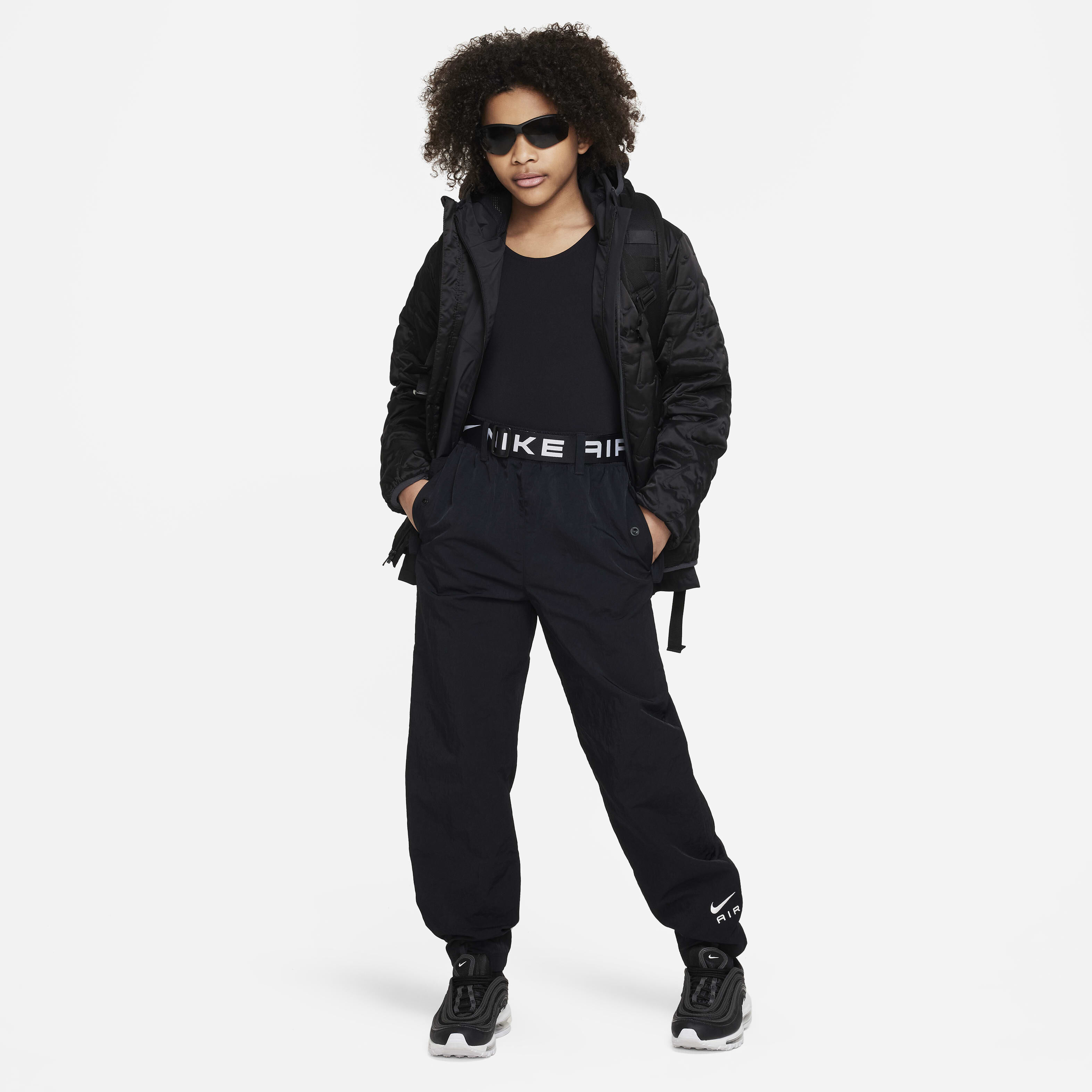 اير image number 5