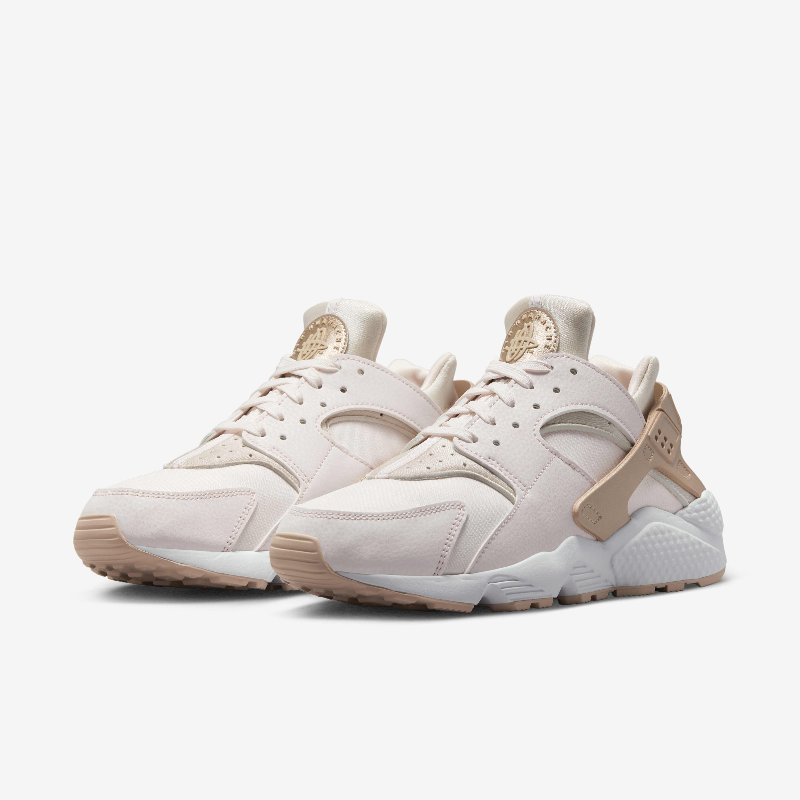 Buy Nike Air Huarache Women s Shoes Light Soft Pink White Shimmer Nike Kuwait Official