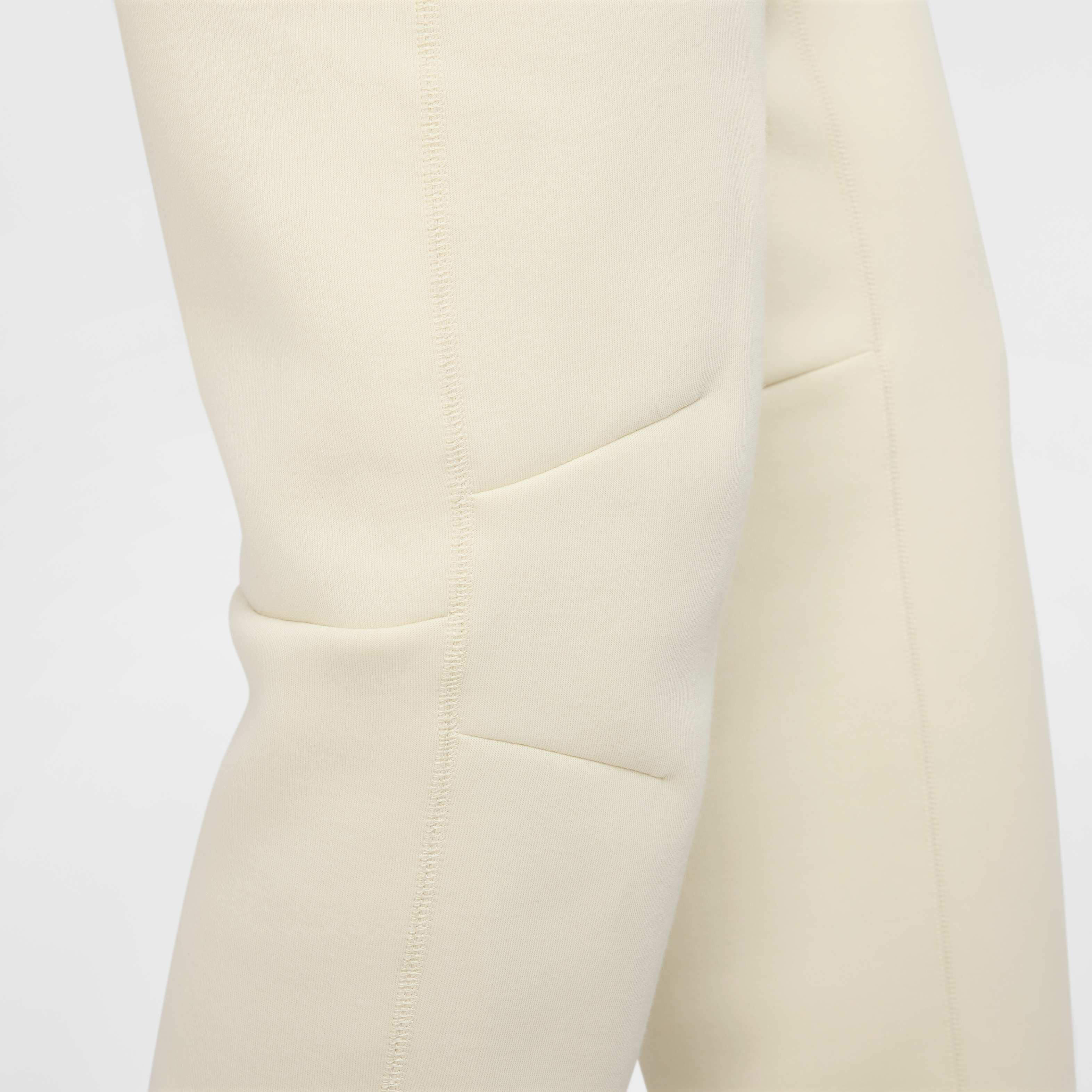 Nike Tech image number 4