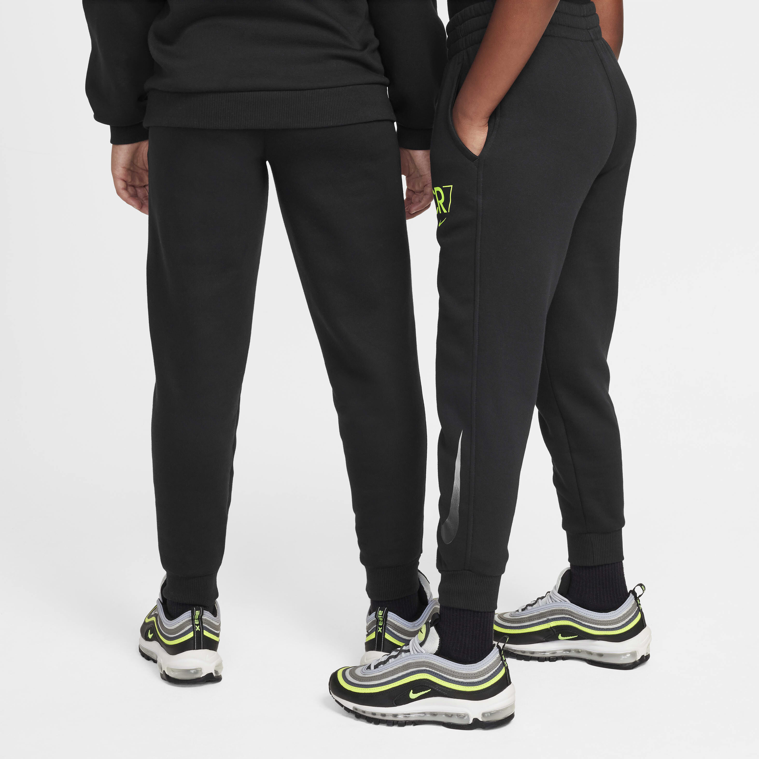 Nike cr7 joggers sales