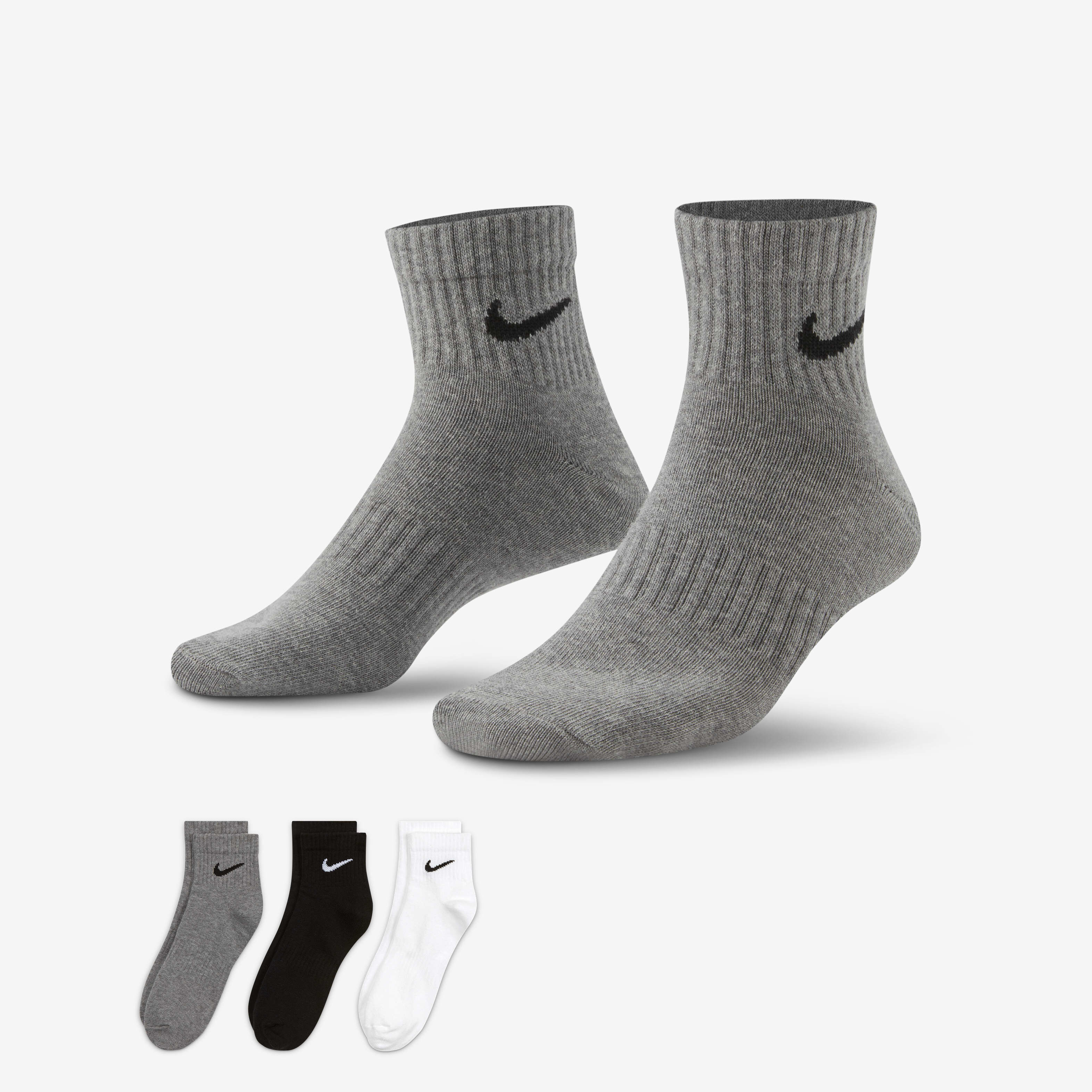 Nike soft dry socks top