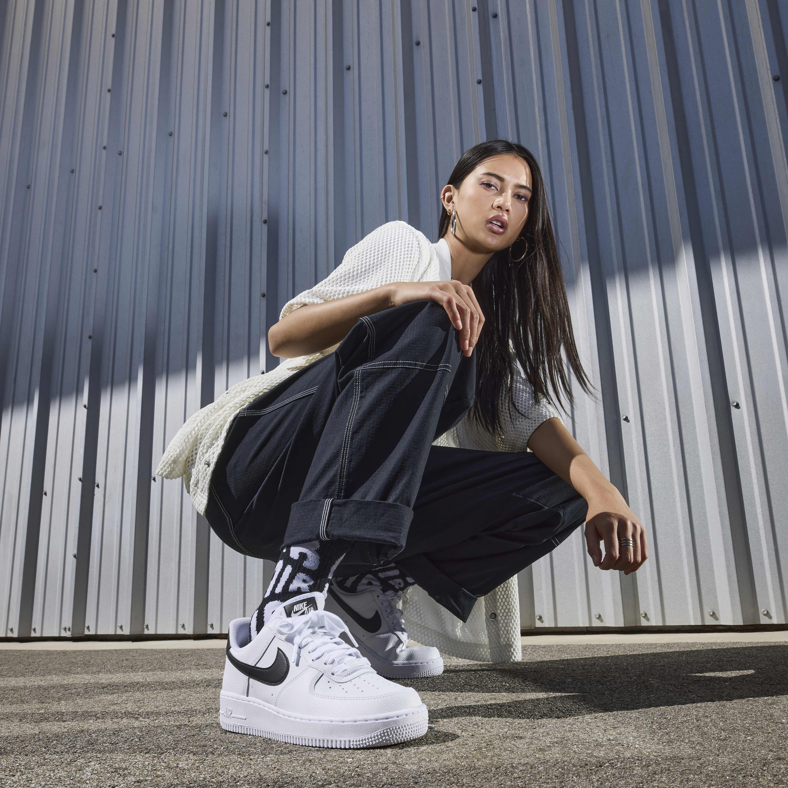 Black and white nike outfit womens discount