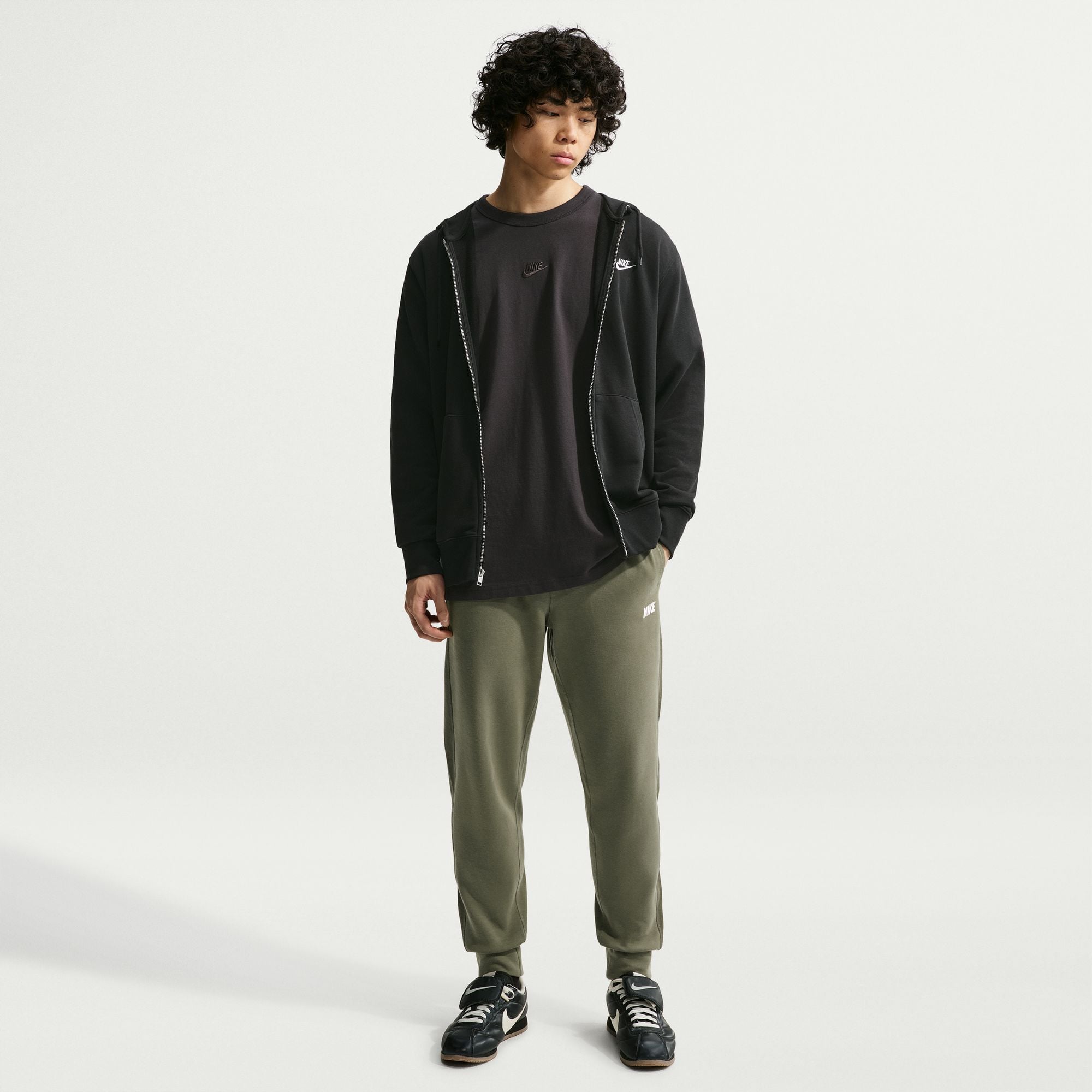Nike Sportswear Club image number 0