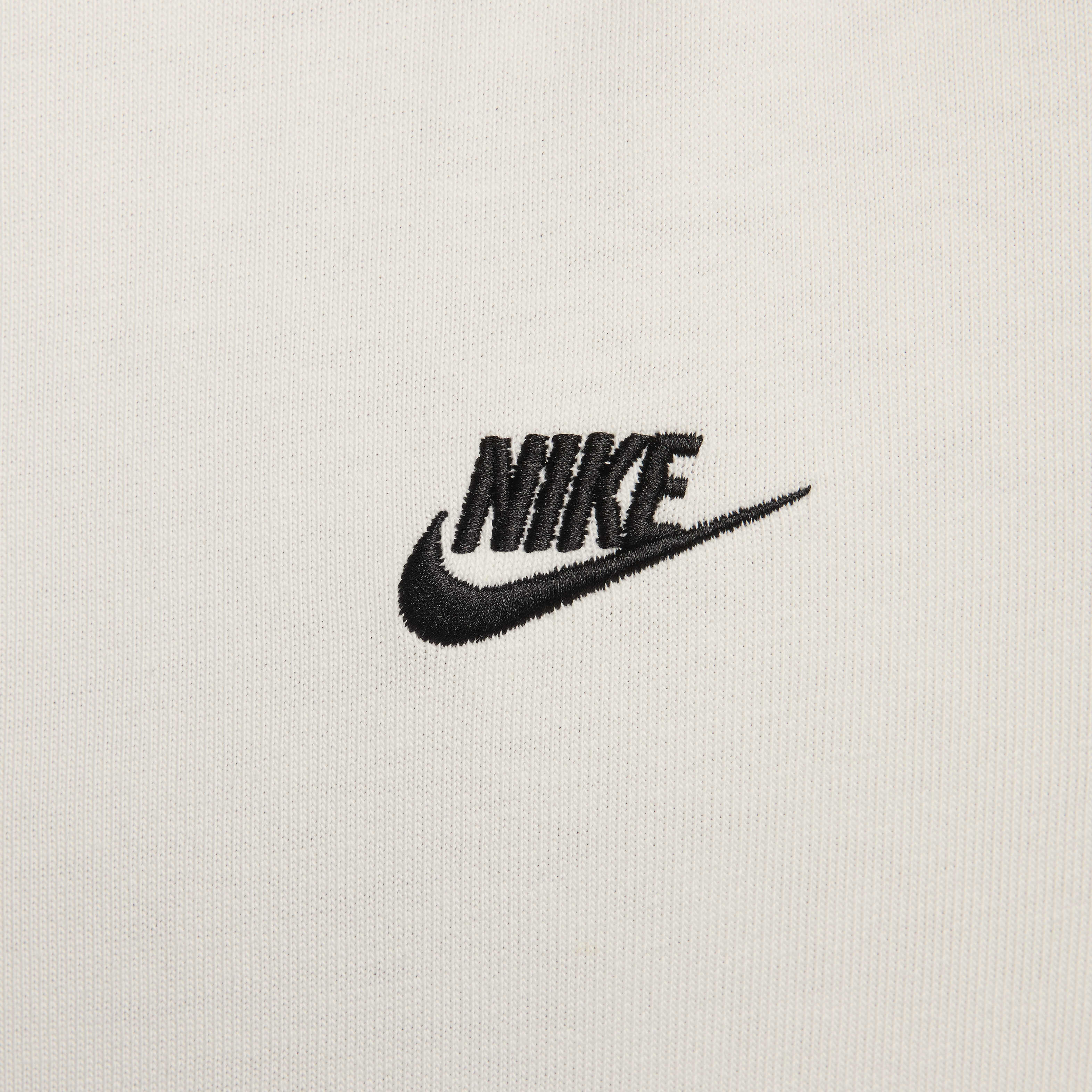 نايكي كلوب image number 2