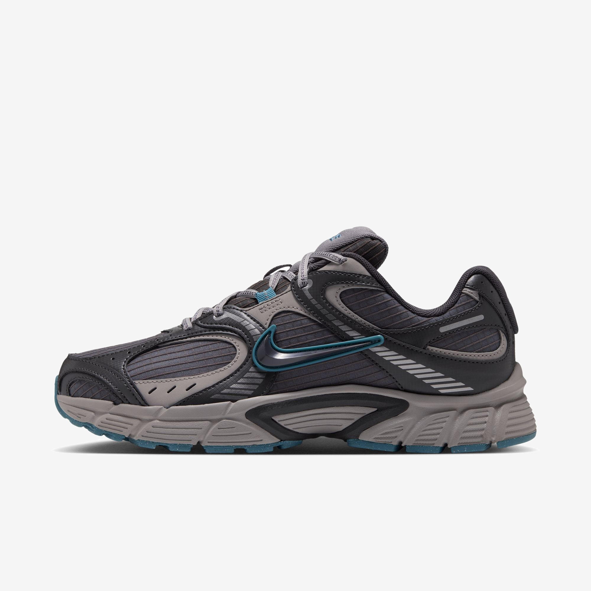 Nike V5 RNR Ripstop image number 0