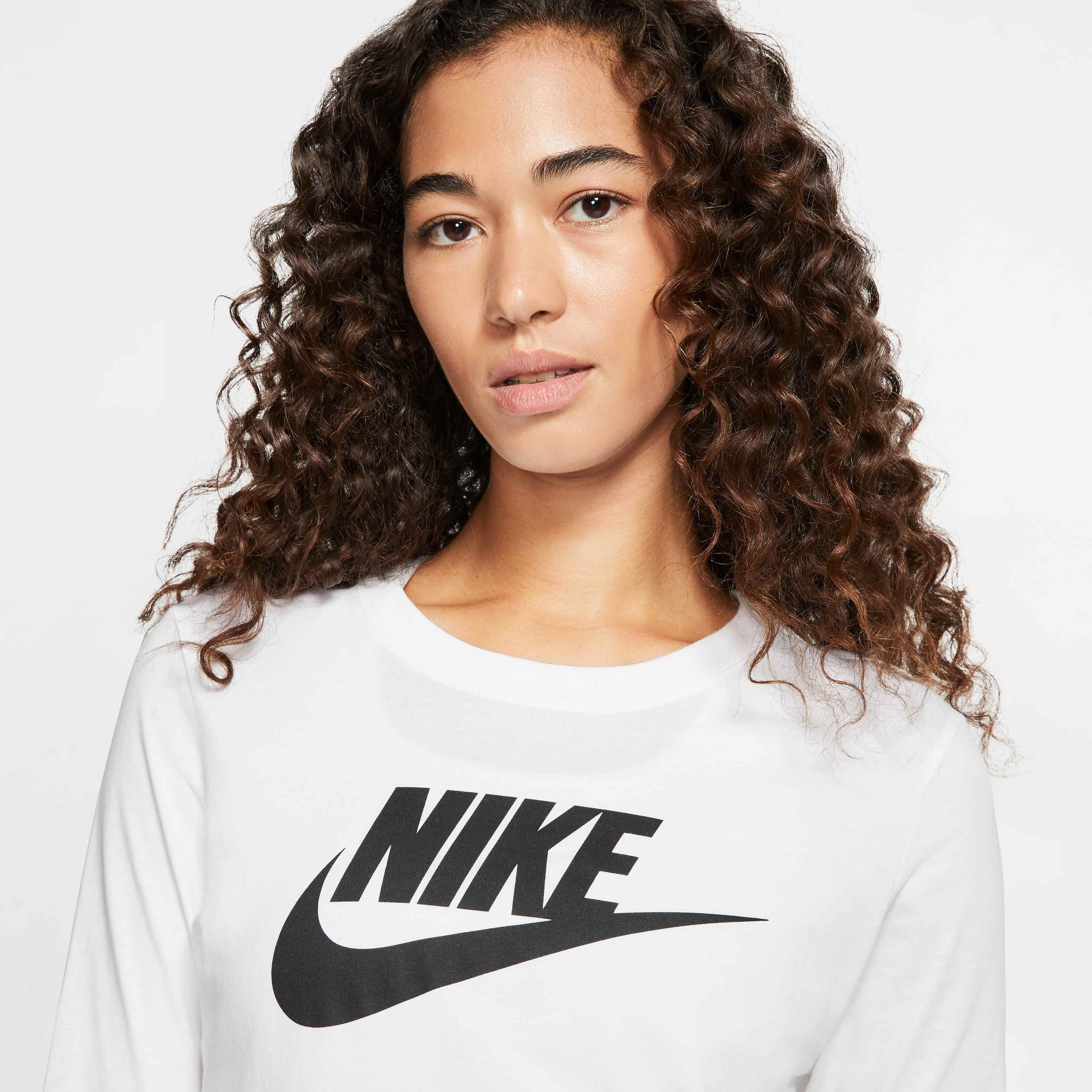 Nike Sportswear image number 2