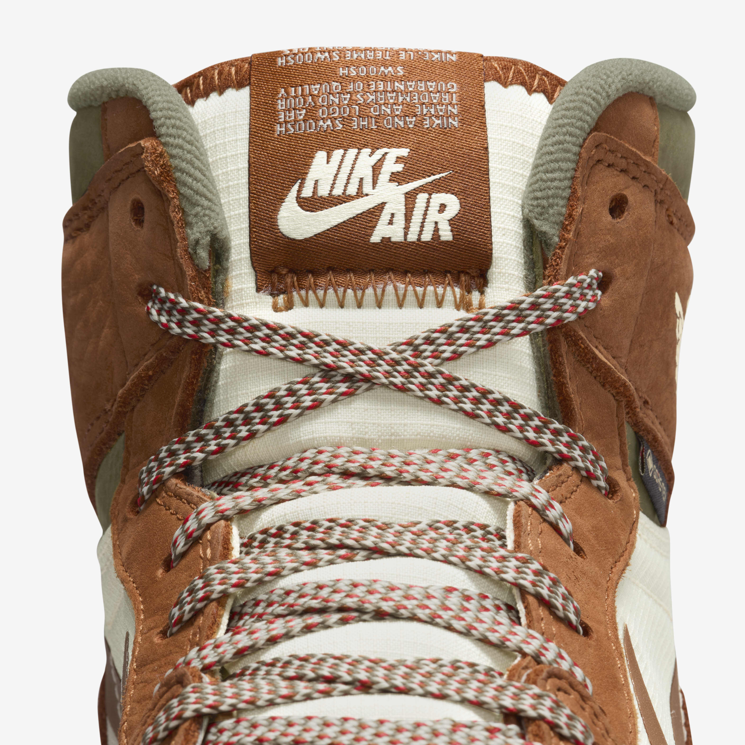 Air Jordan 1 image number 8