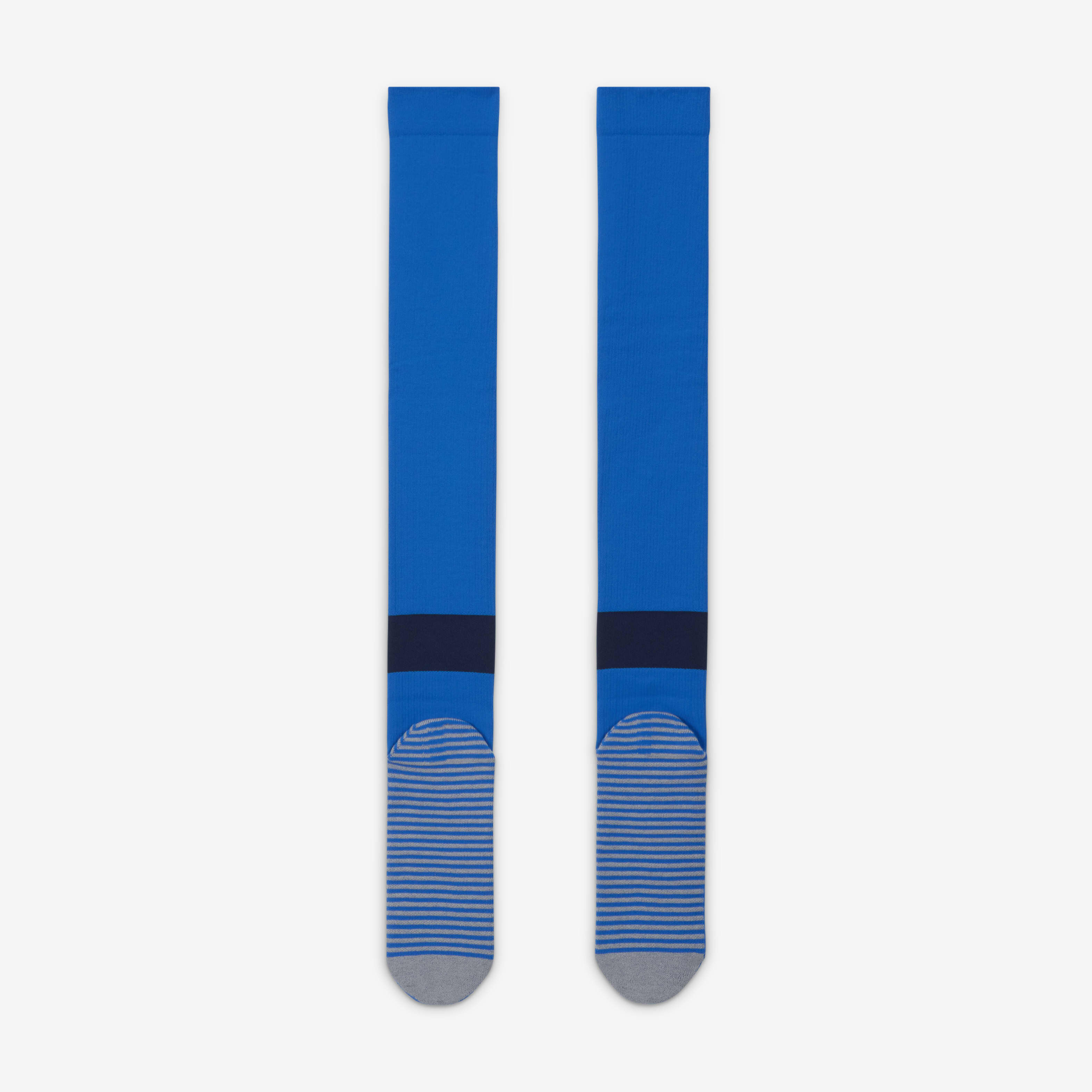 Nike Strike image number 2