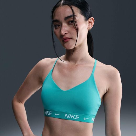 نايكي اندي بدعم خفيف