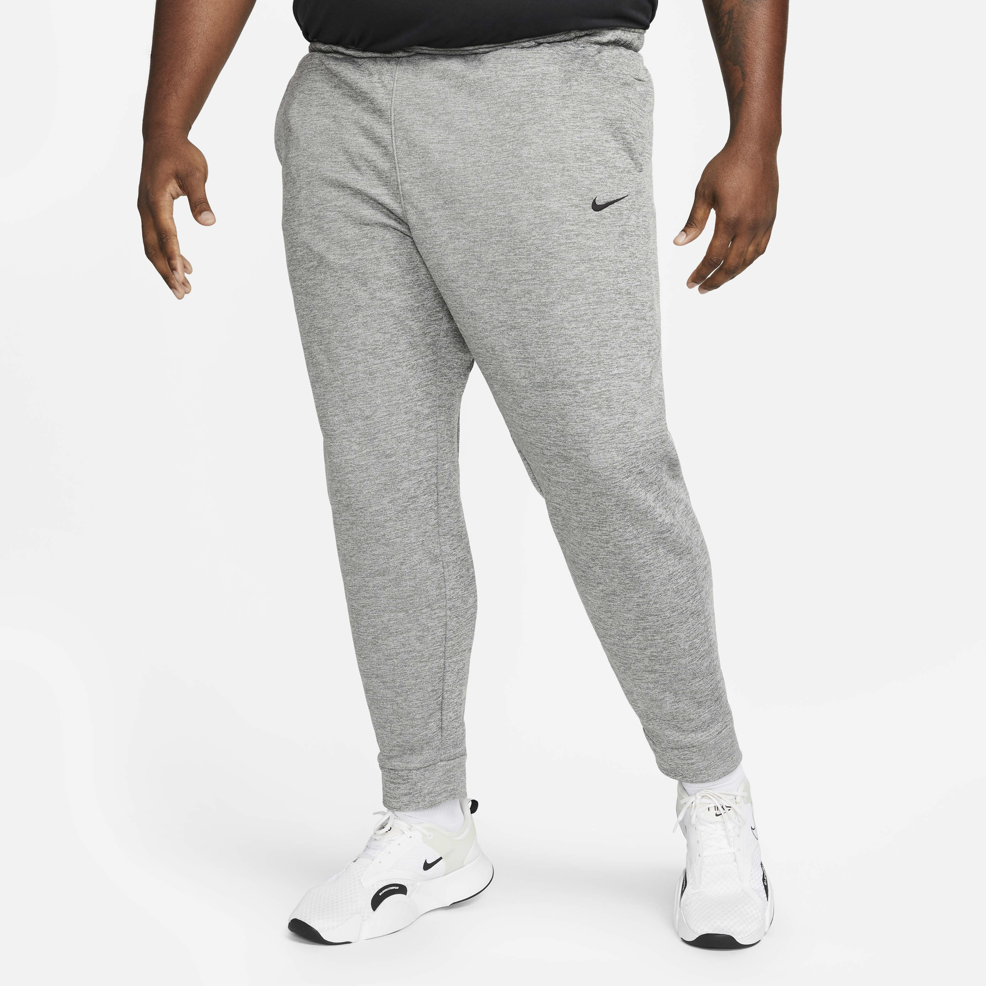 Nike therma training pants on sale
