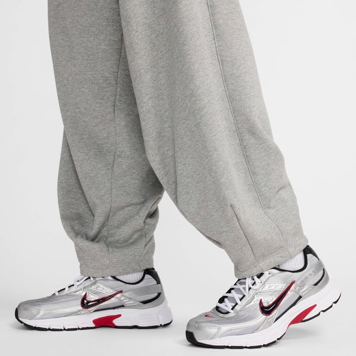Buy Nike Club Fleece Men's Oversized French Terry Trousers Dark