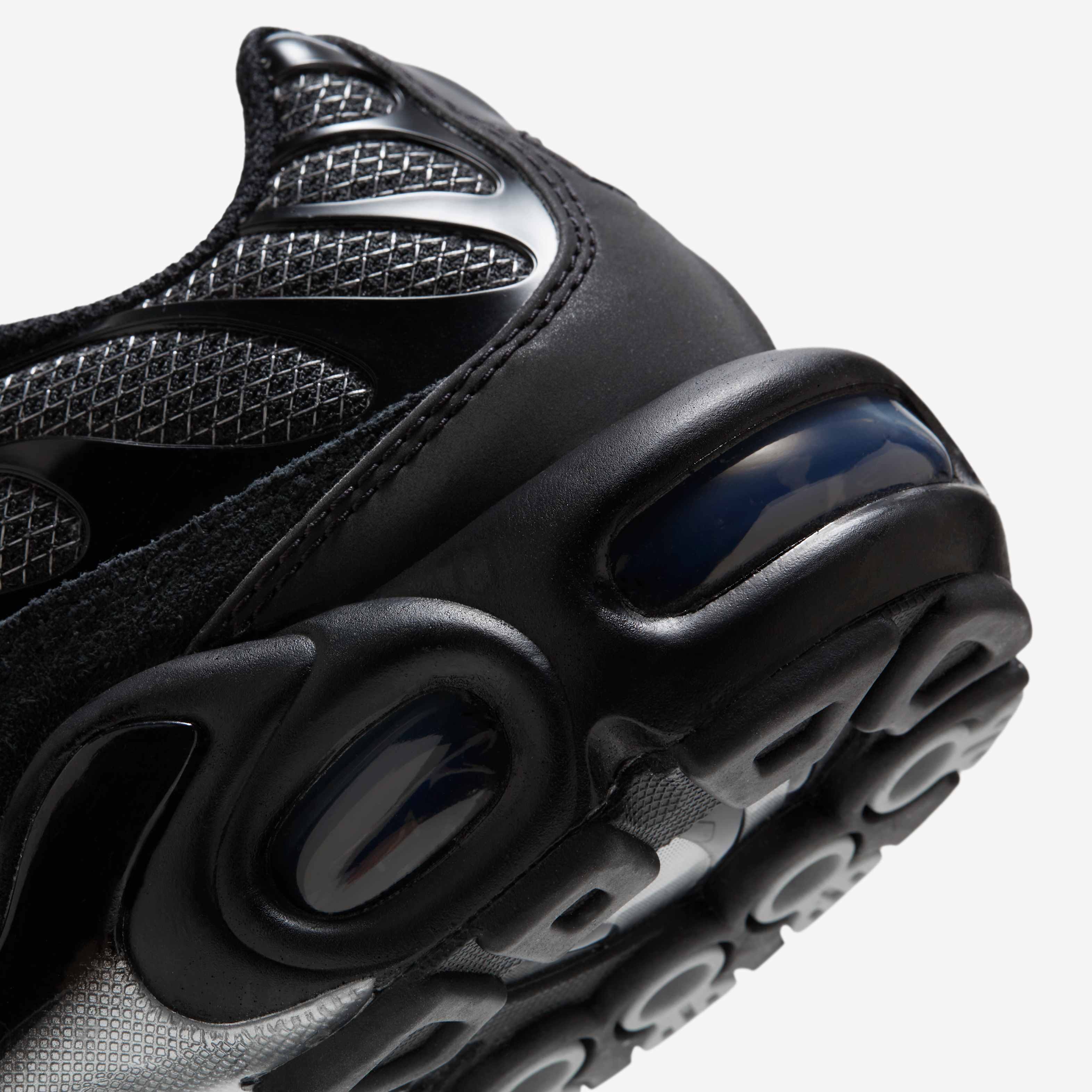 Nike Air Max Plus image number 7