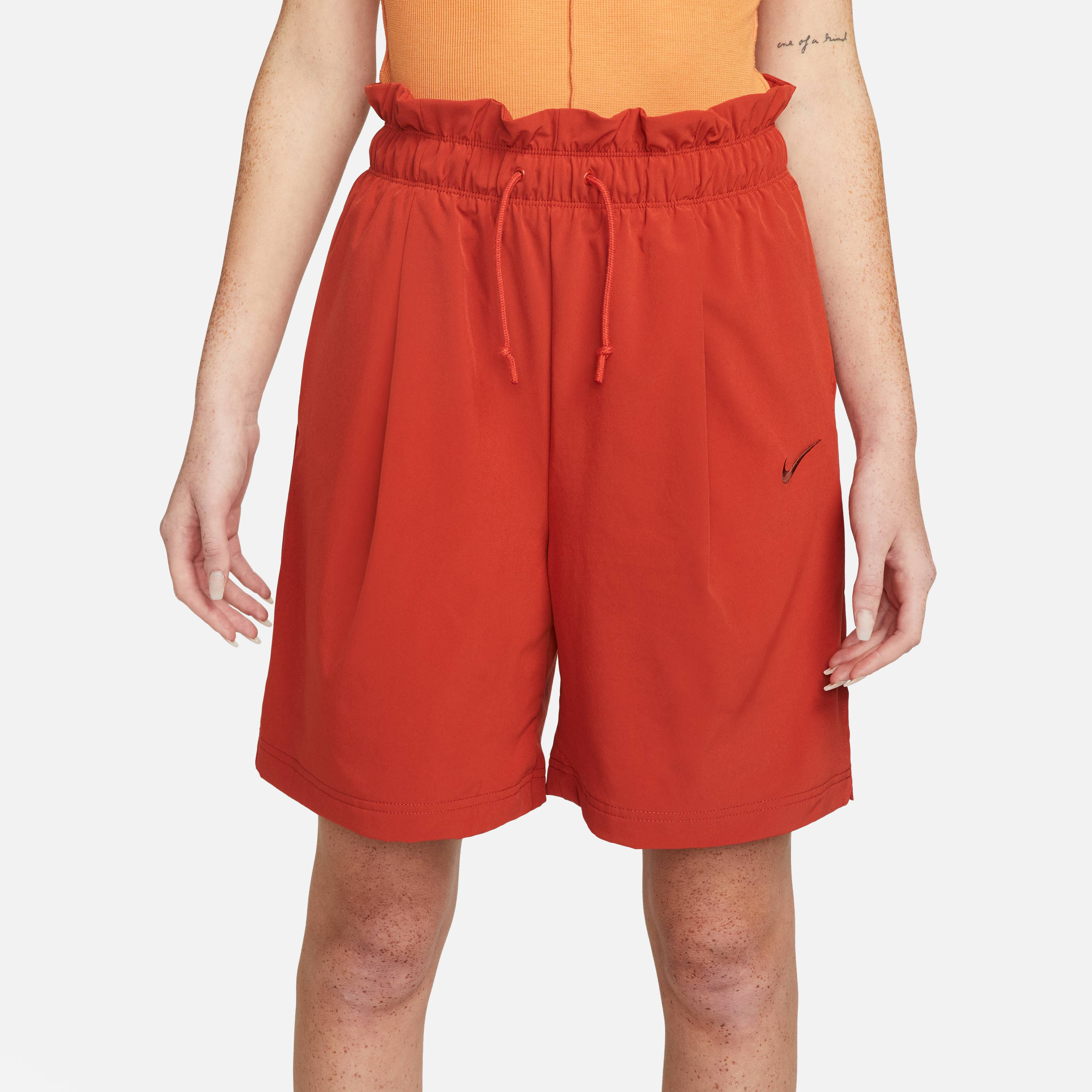 Nike Sportswear Everyday Modern image number 1