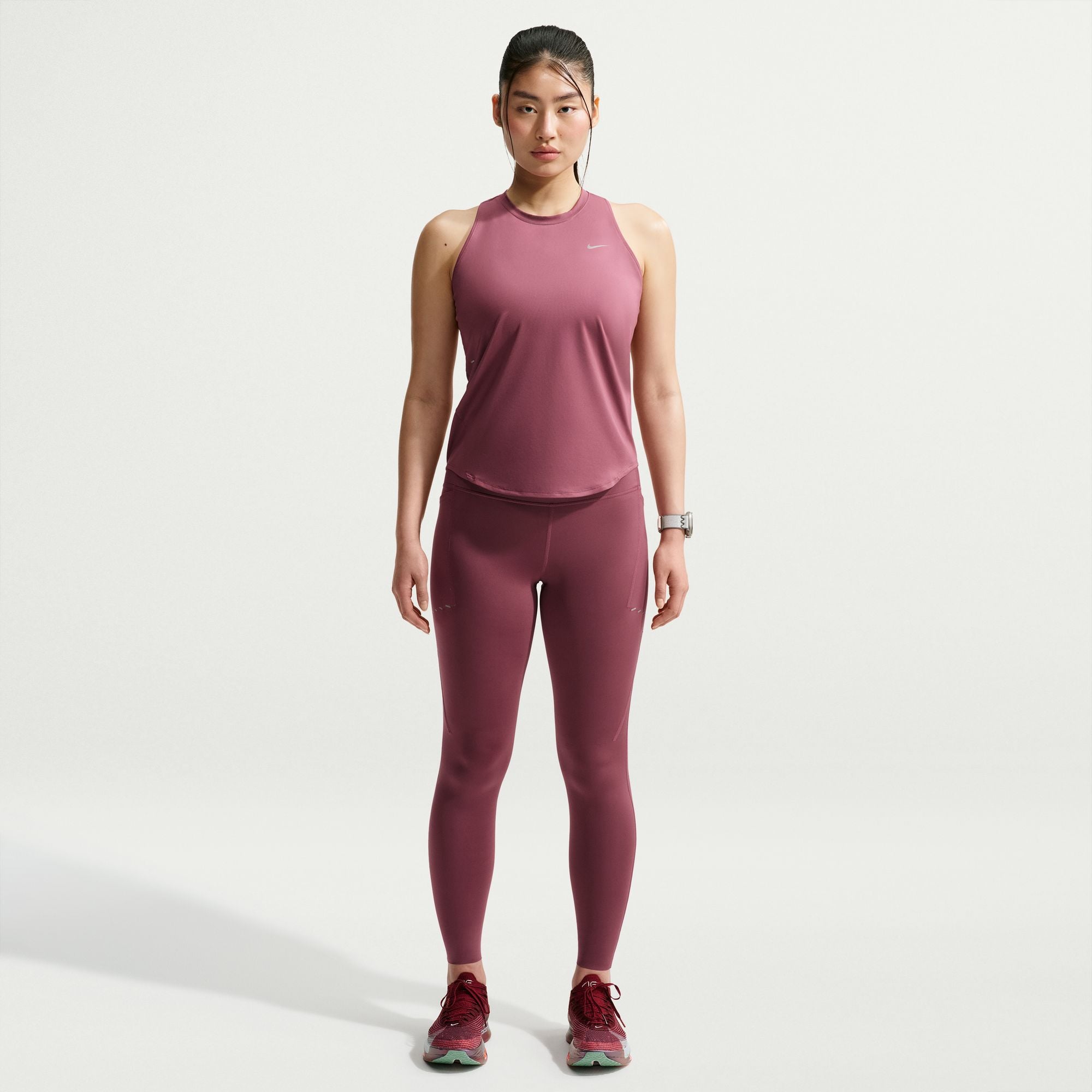 Nike Swift image number 0