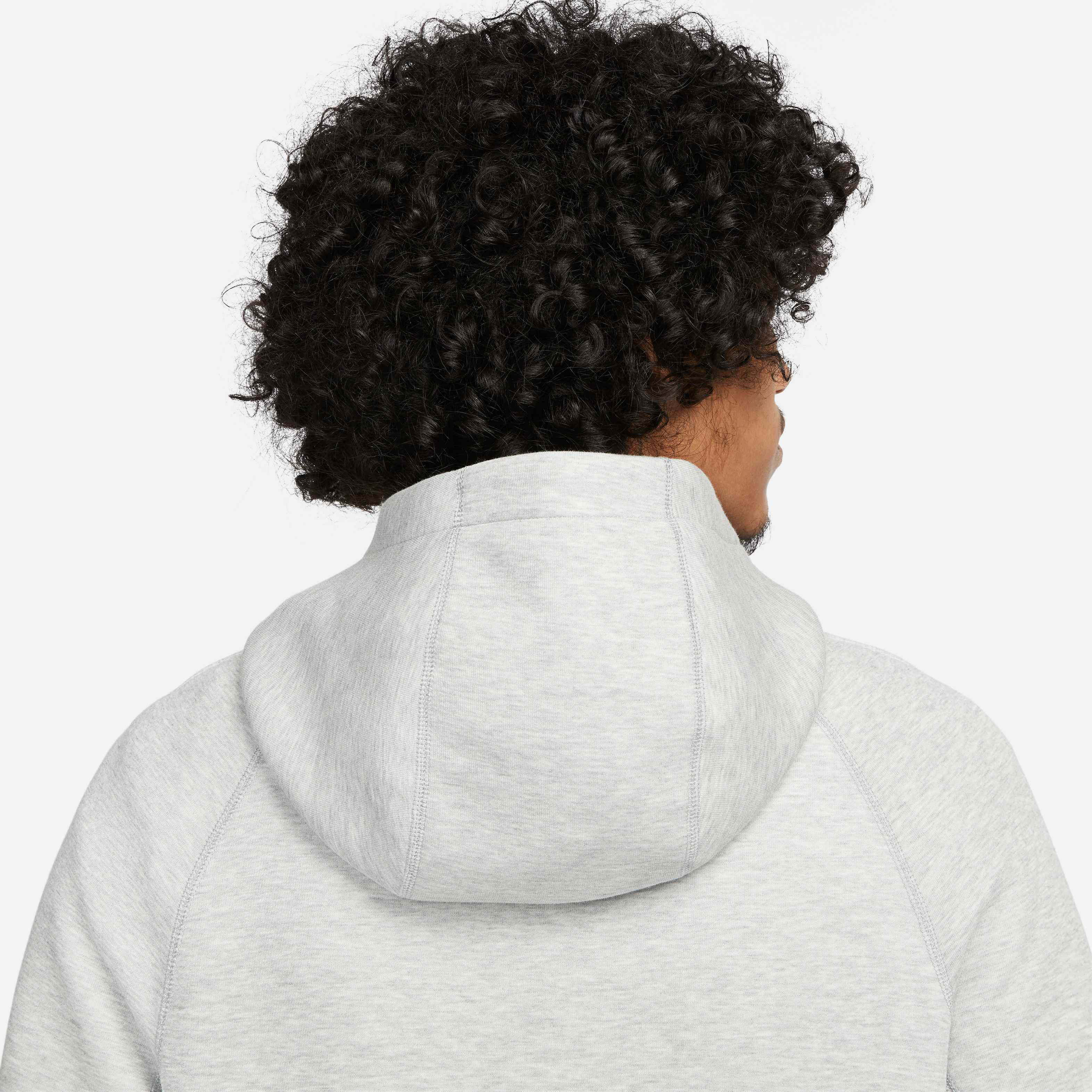 Nike Sportswear Tech Fleece image number 4