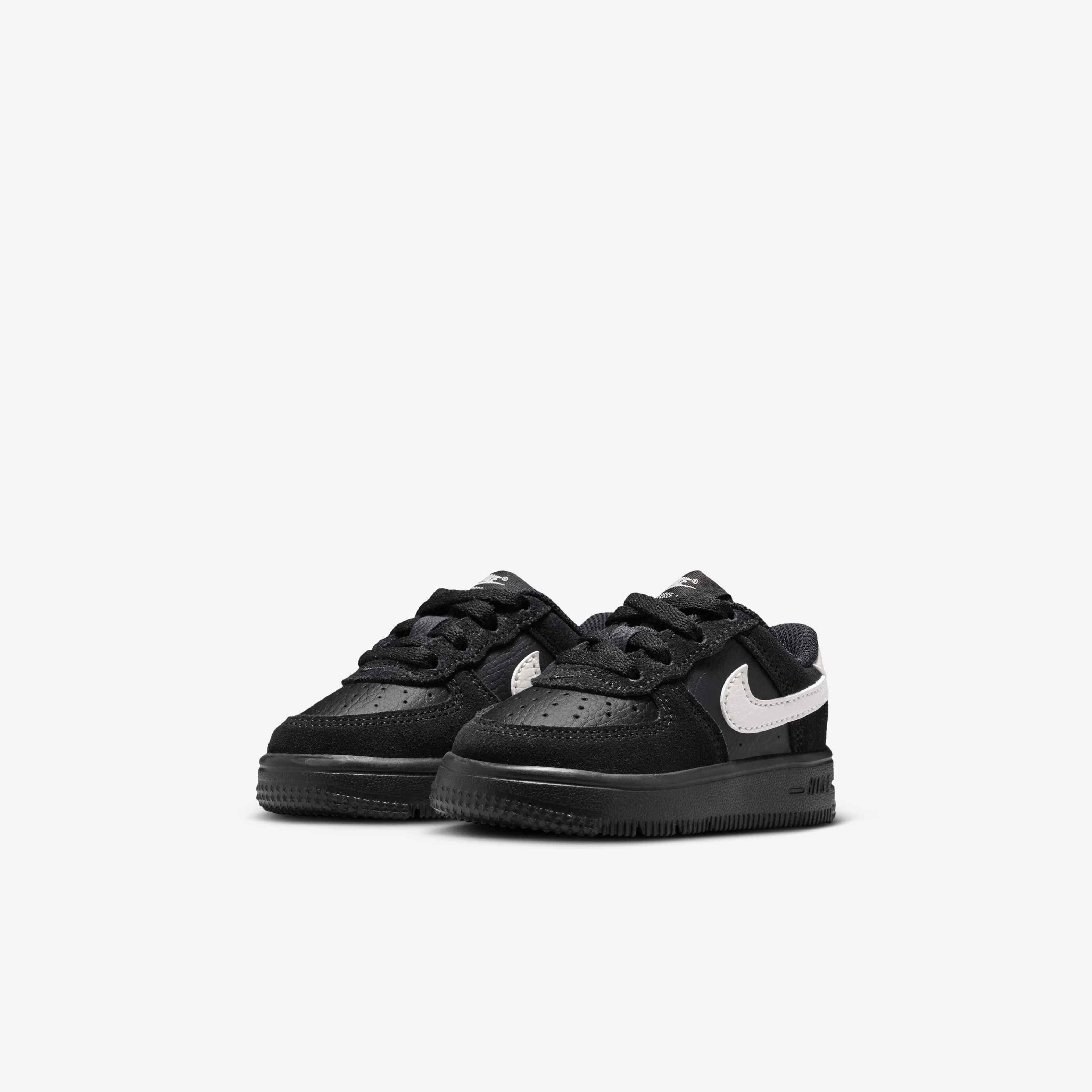Nike Force 1 Low LV8 2 image number 4