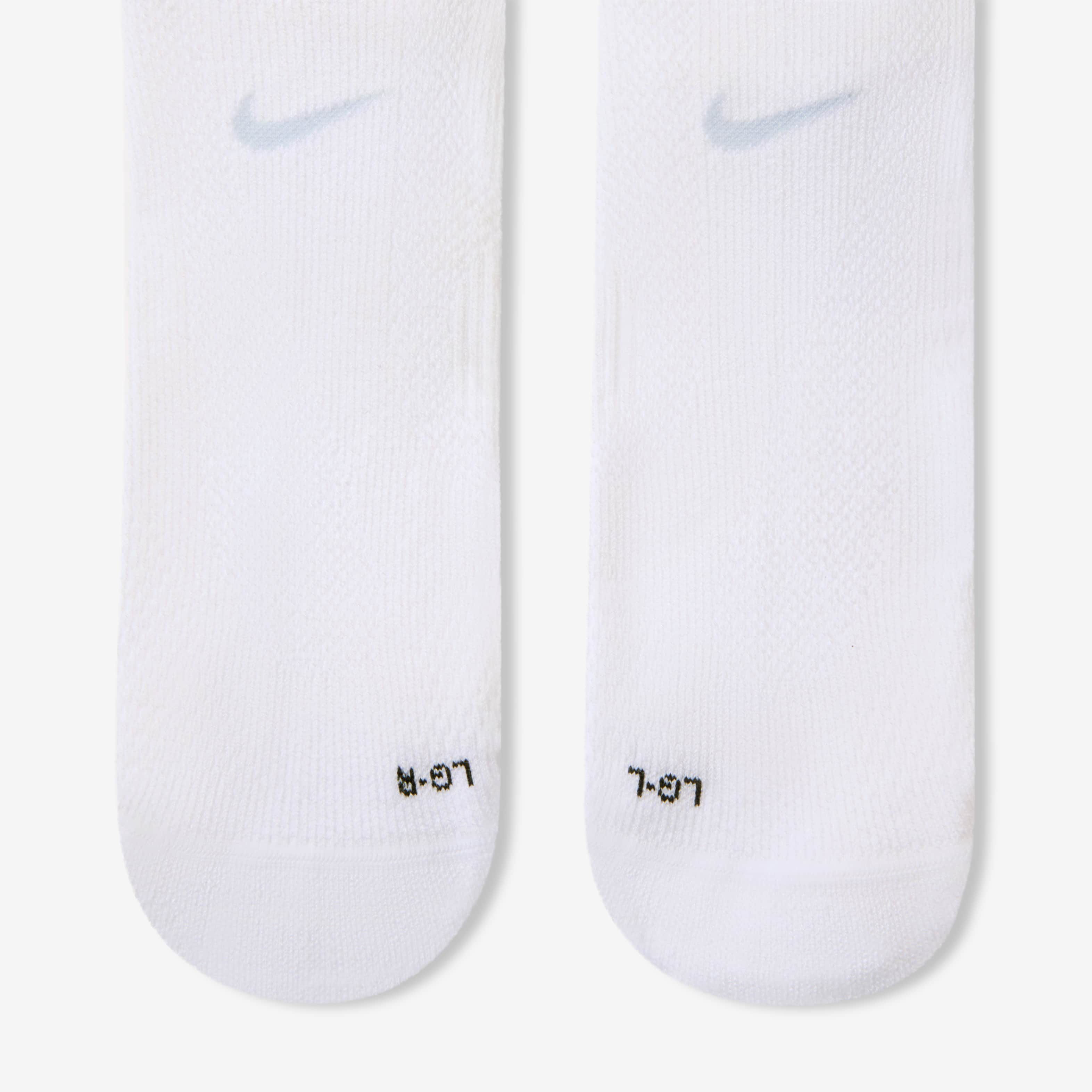Nike Running Lightweight image number 5