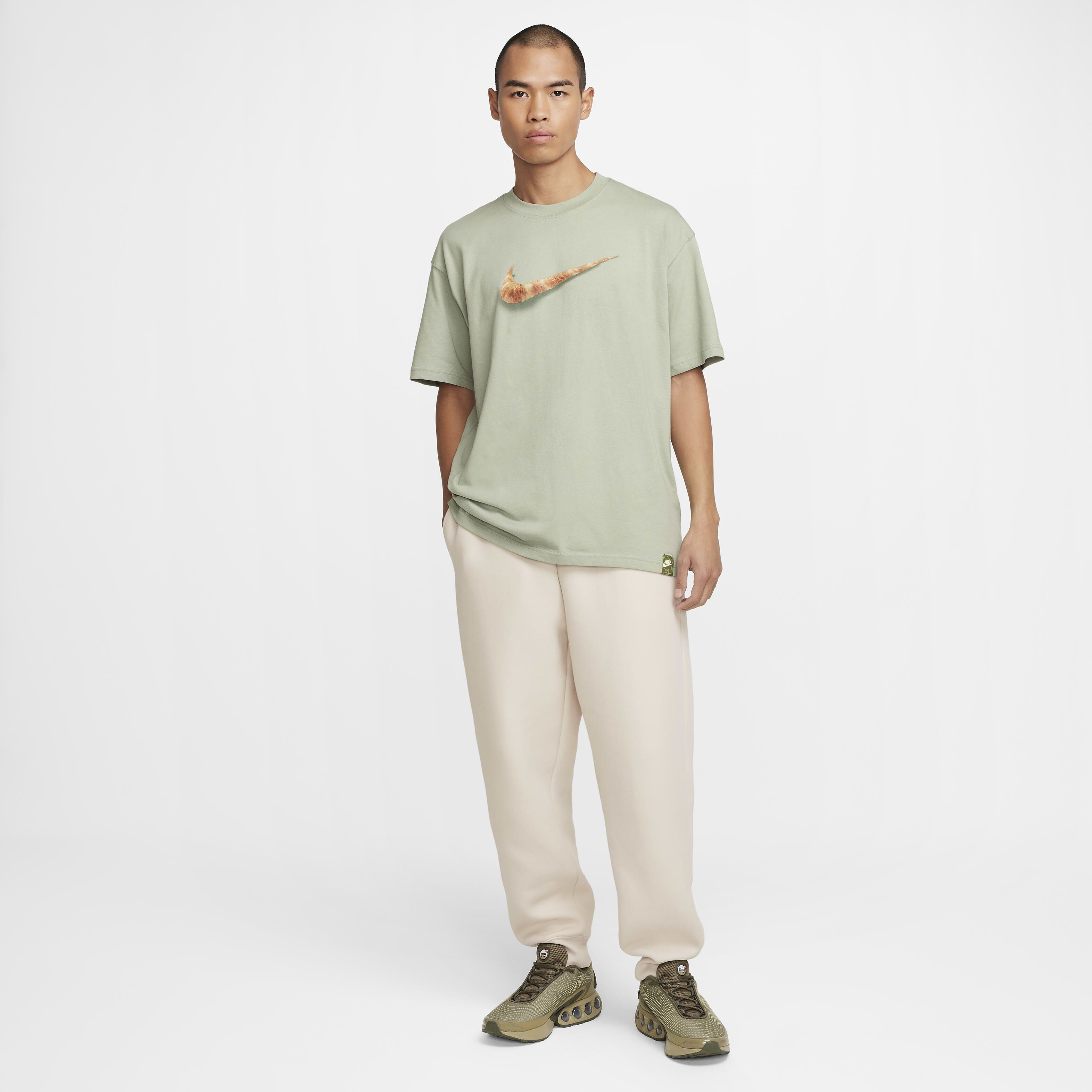 ★Nike★ Sportswear Max90 T-shirt M Light Khaki HQ9261229 HQ Buy Nike Sportswear Max90 T-Shirt - Light Khaki | Nike