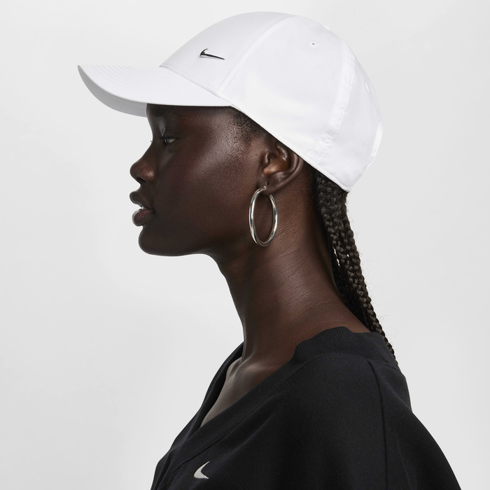 Nike Club image number 3 Nike Club image number 3