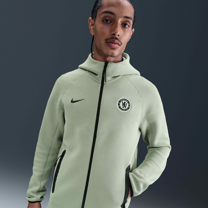 Chelsea F.C. Tech Windrunner image number 0 Chelsea F.C. Tech Windrunner image number 0