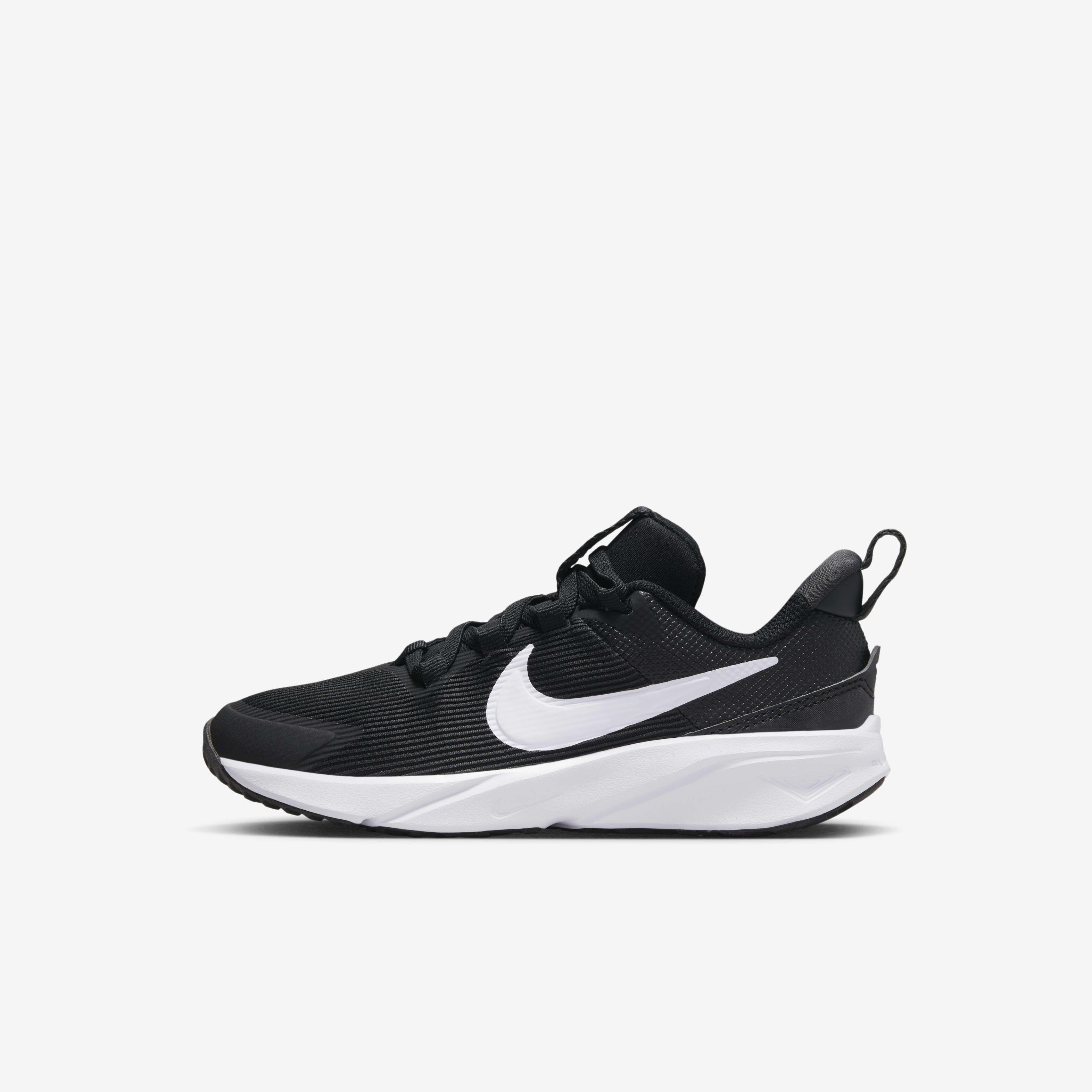 Kids nike runners store