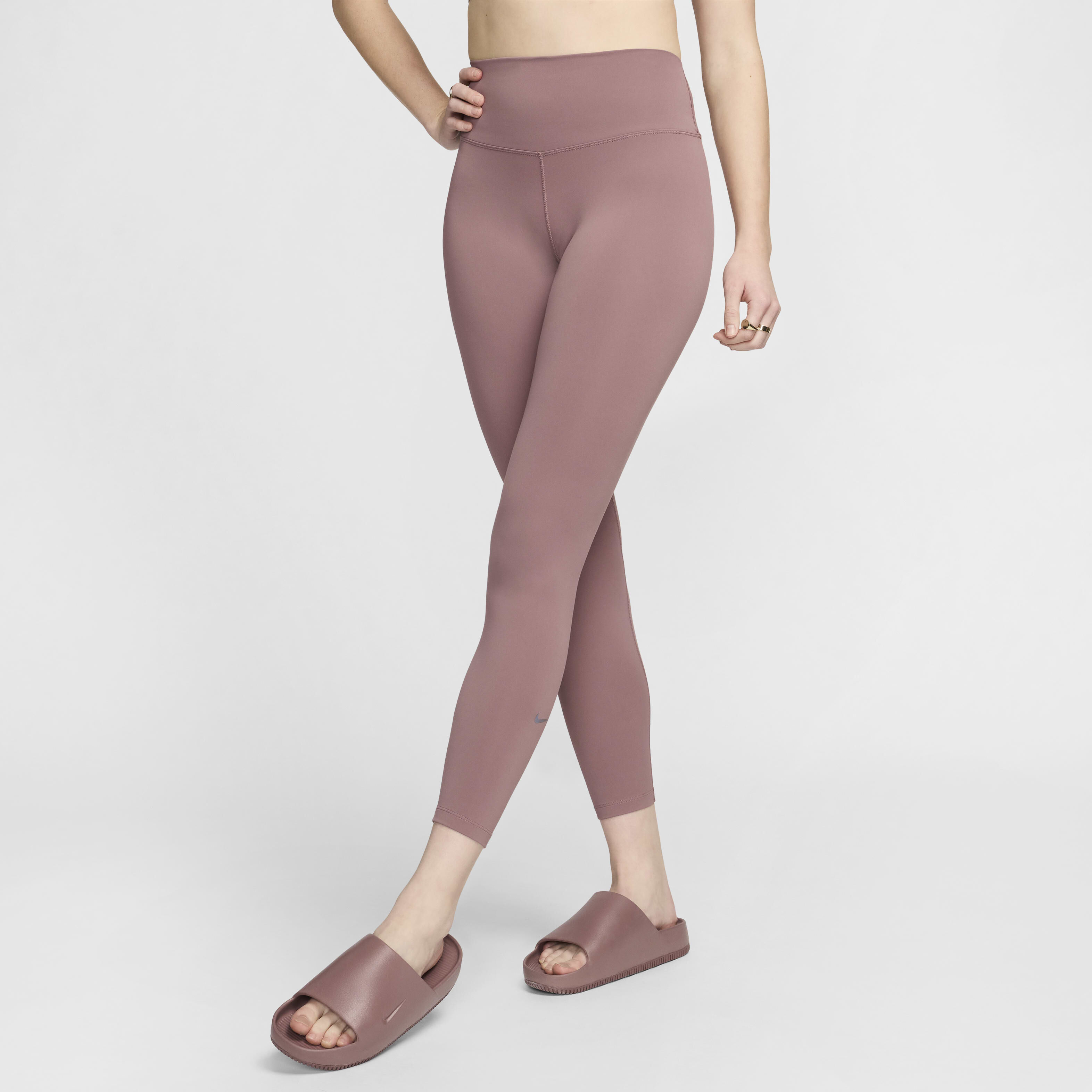 Nike One image number 0