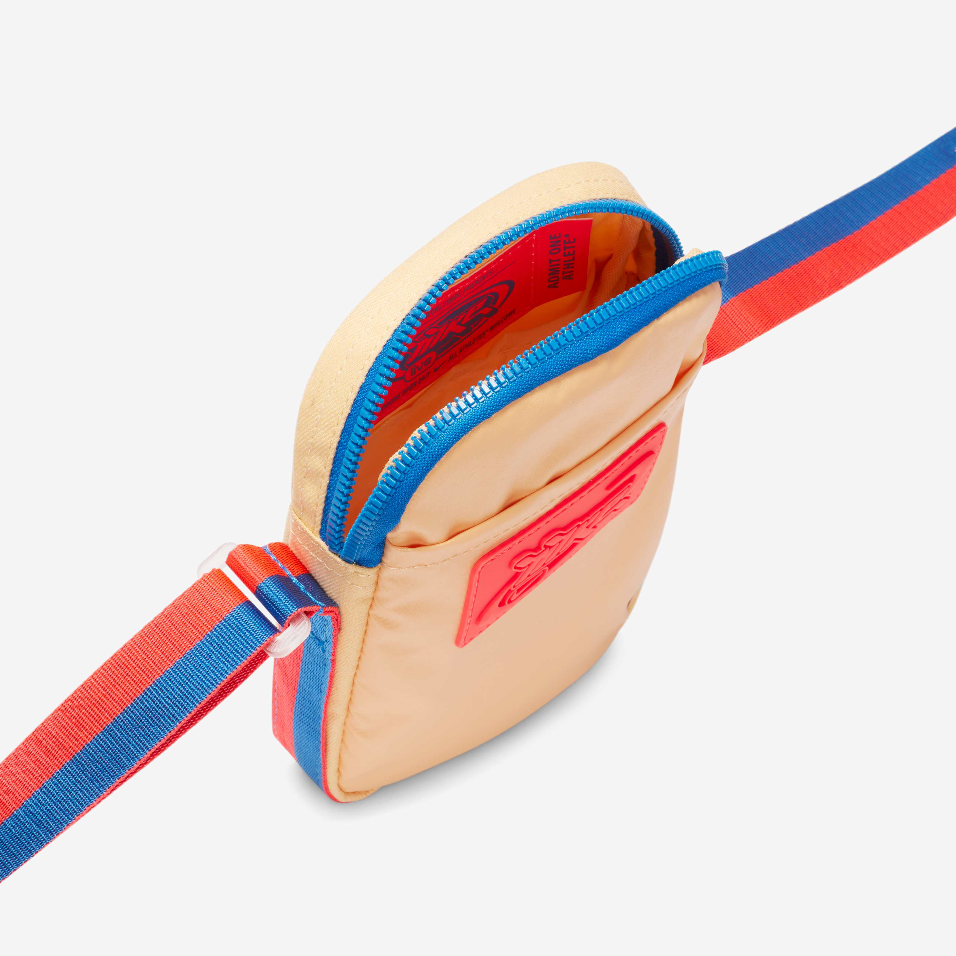 Nike Heritage image number 4