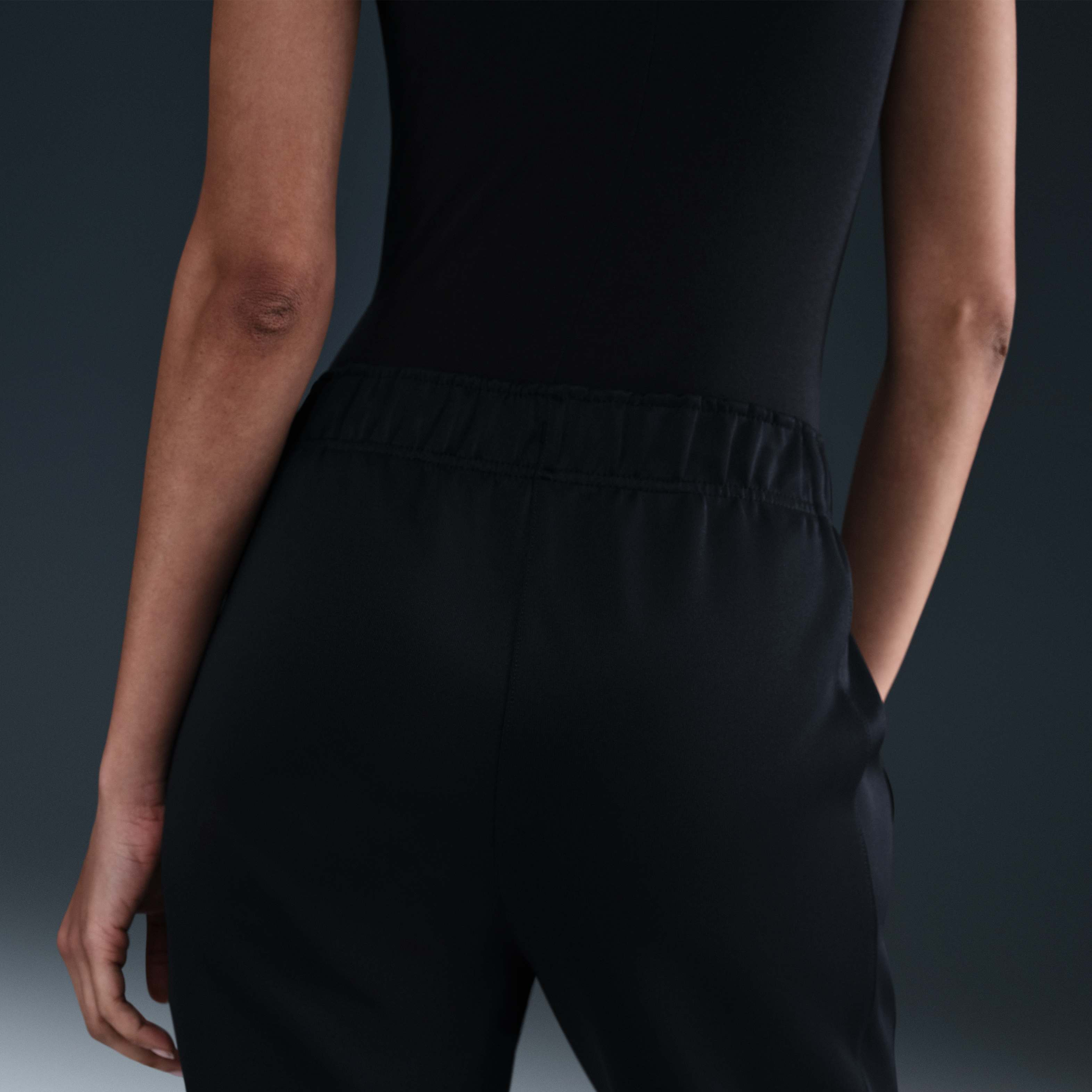 Nike Sportswear Windrunner image number 2