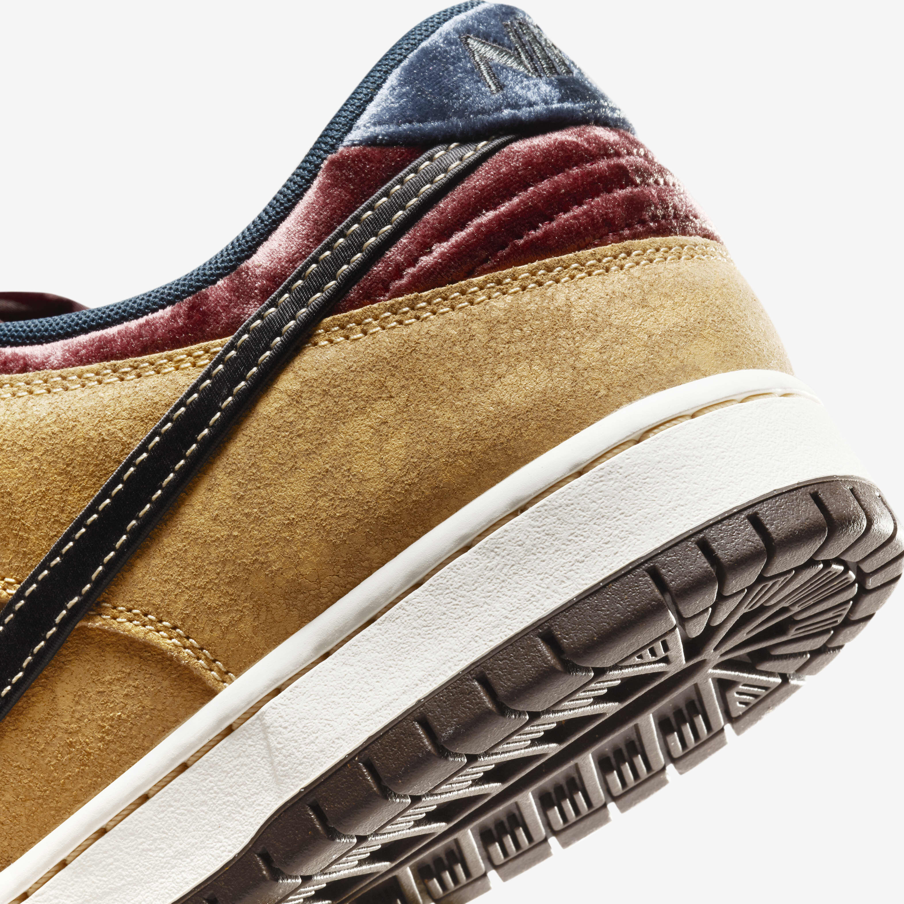 Buy Nike SB Dunk Low Pro Skate Shoes Nike Kuwait Official