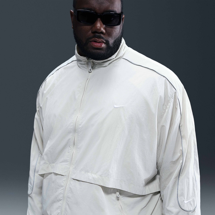 نايكي سبورتسوير سولو سووش image number 9 نايكي سبورتسوير سولو سووش image number 9