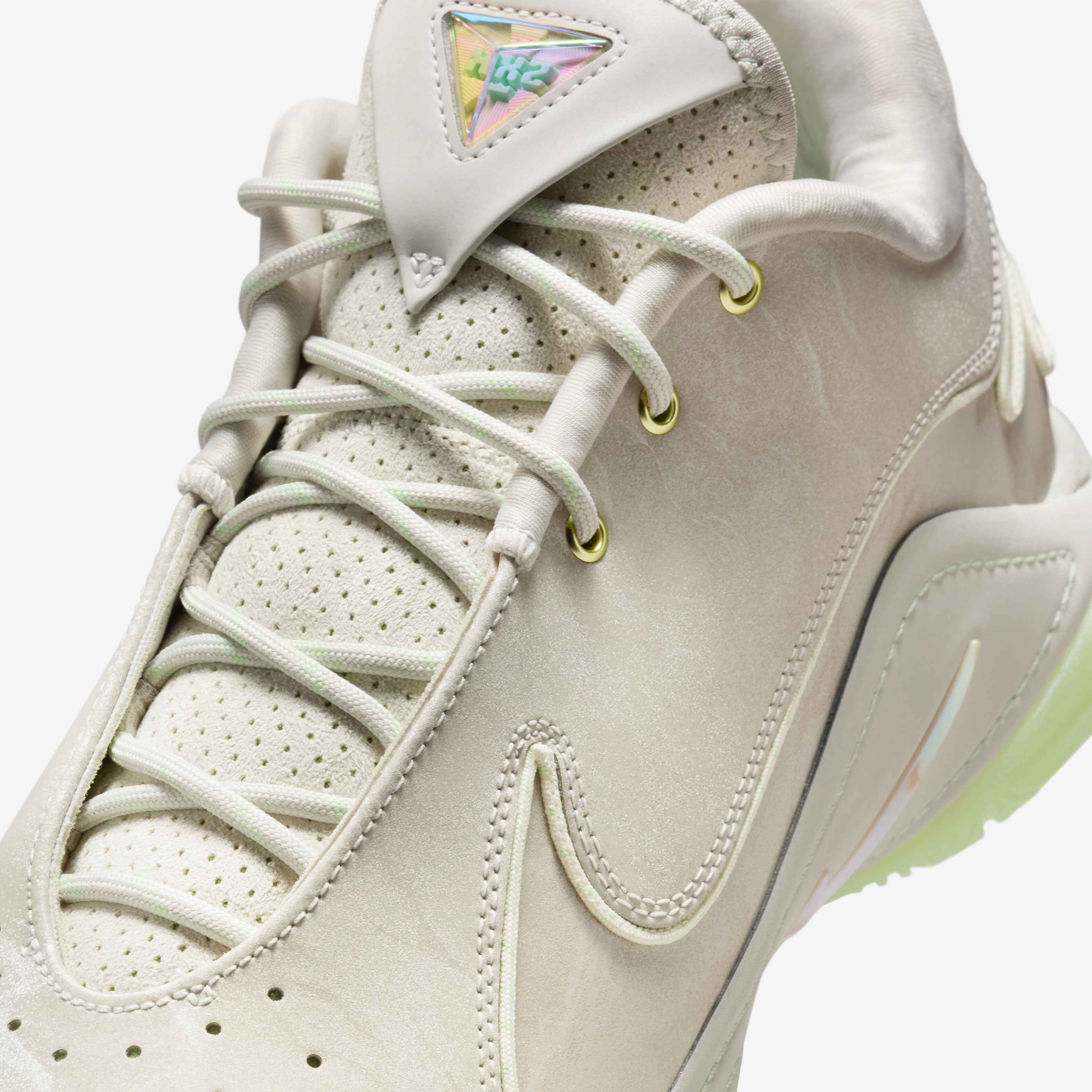 LeBron XXII image number 6