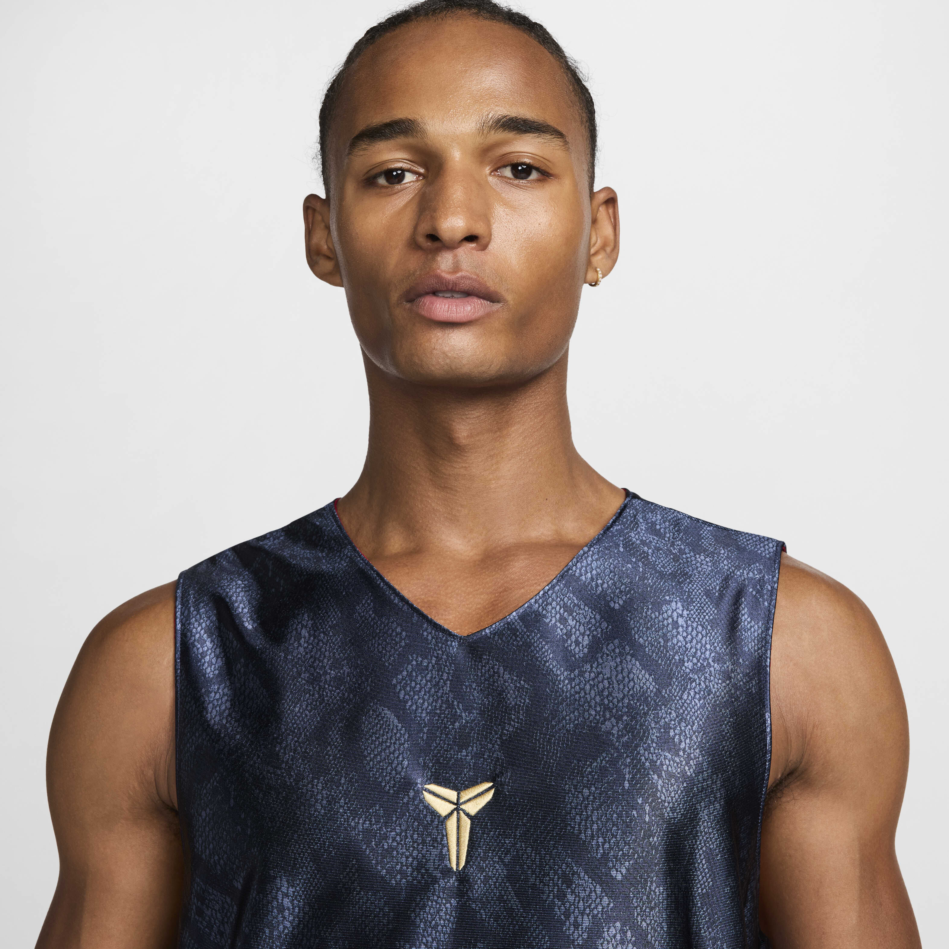 Buy Kobe Men's Nike Dri-FIT Standard Issue Reversible
