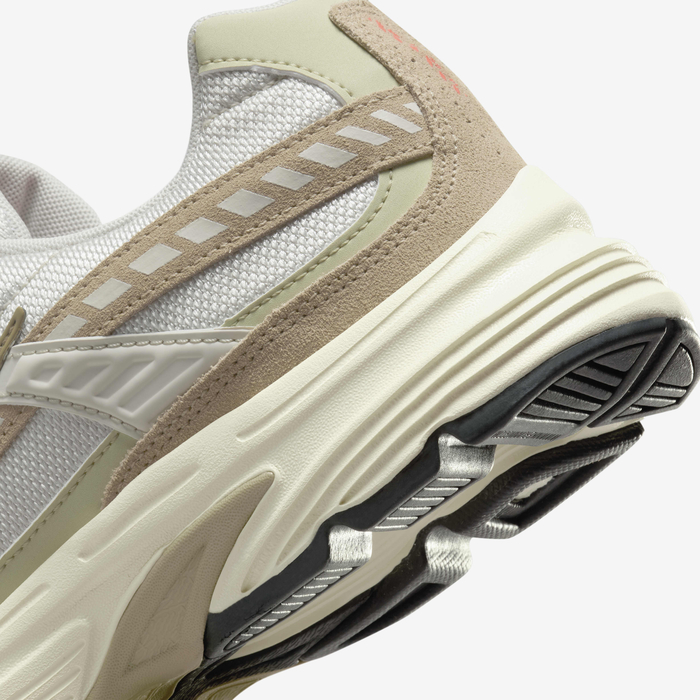 Nike Initiator image number 7 Nike Initiator image number 7