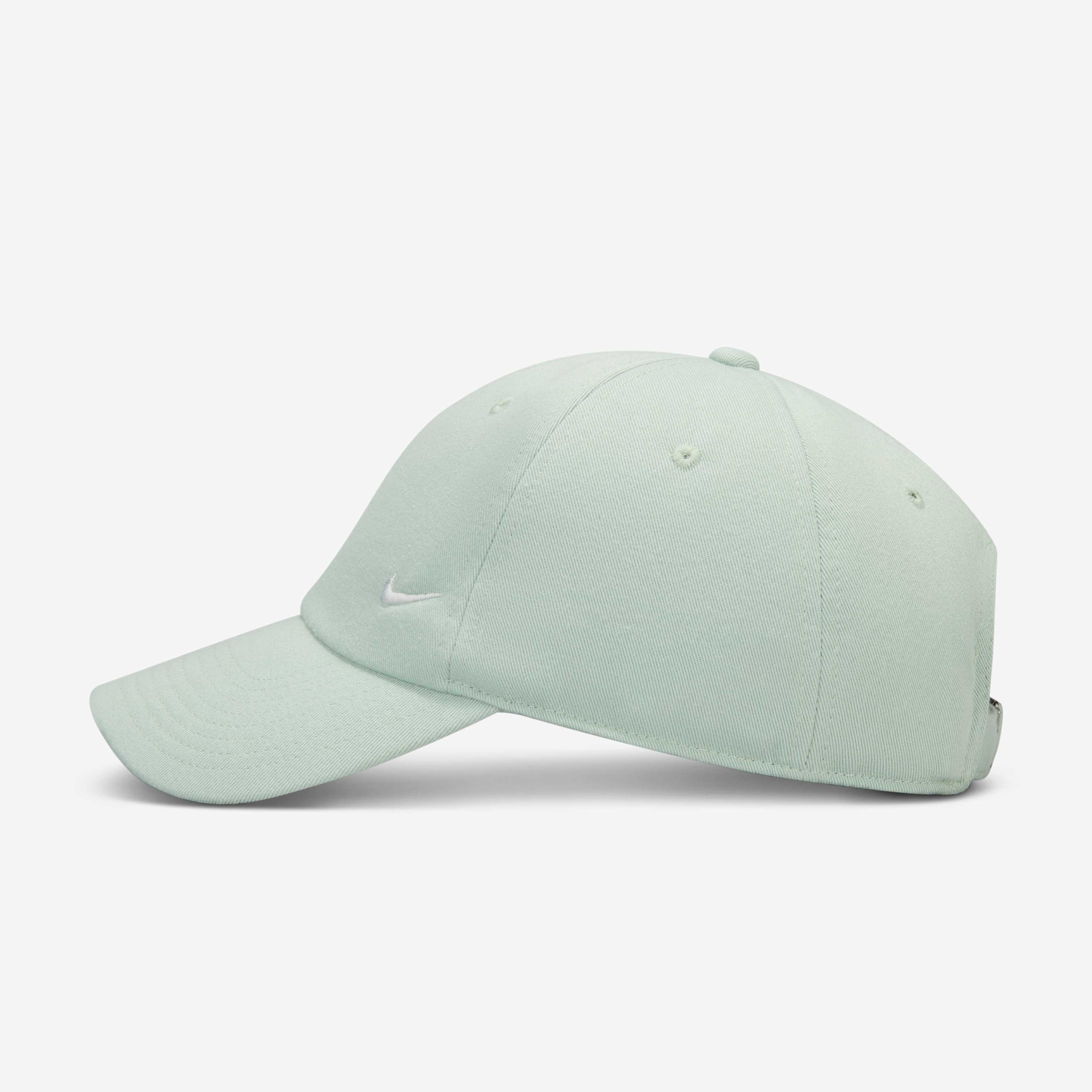 نايكي كلوب image number 6